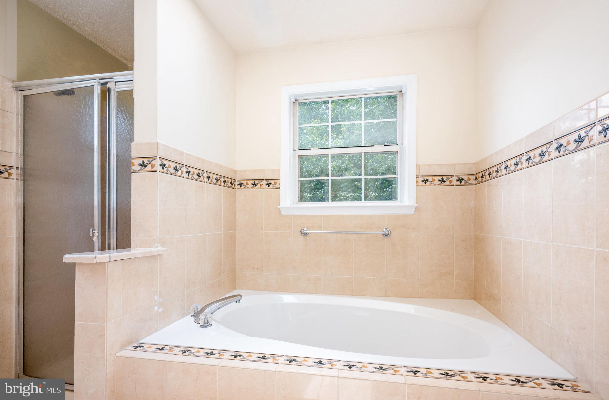 HIDDEN SPRING - Residential