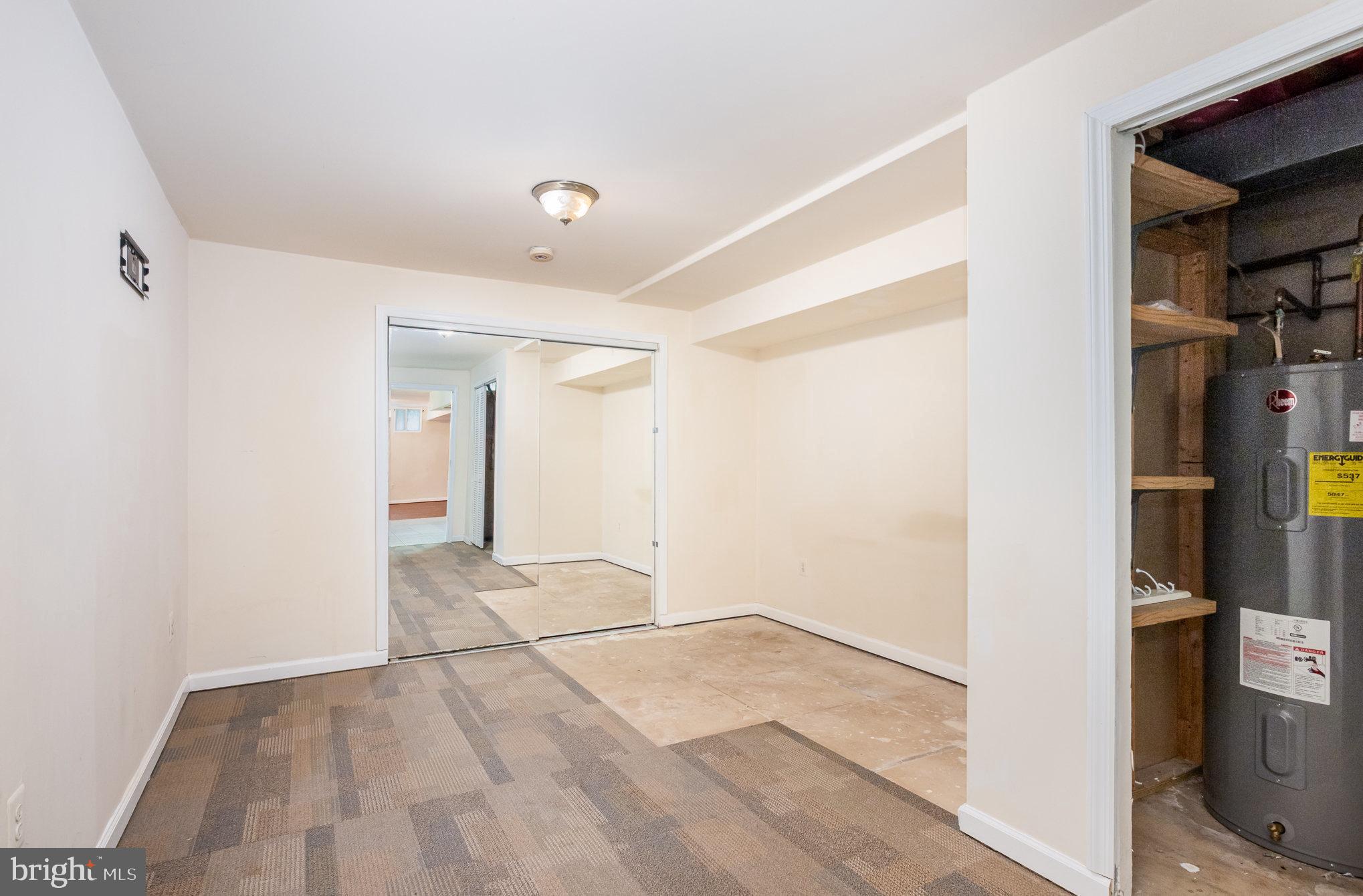 HIDDEN SPRING - Residential