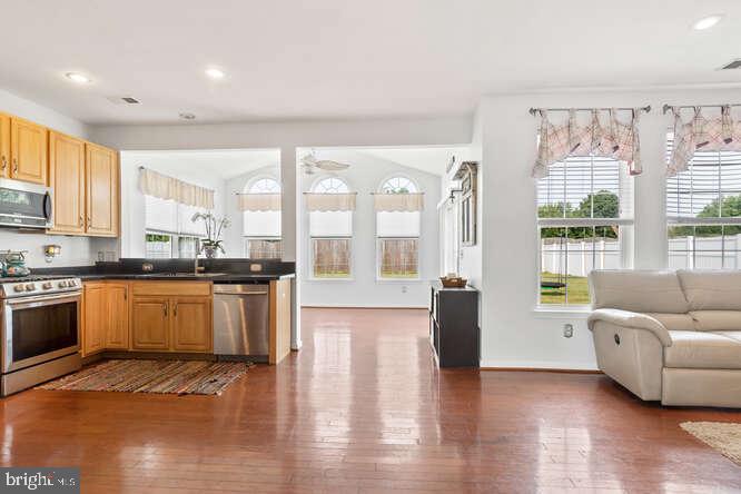 MALLARD LANDING - Residential