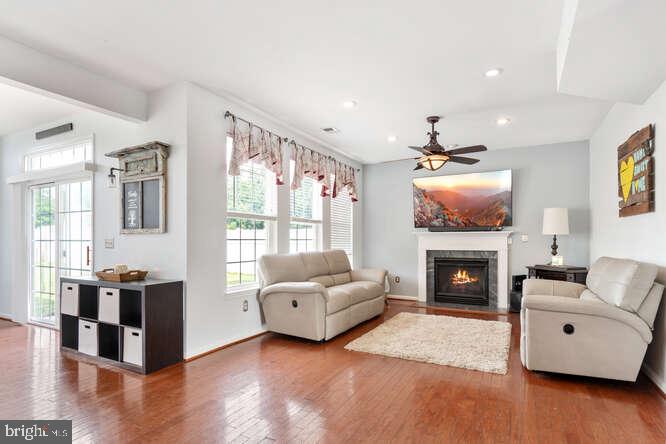 MALLARD LANDING - Residential