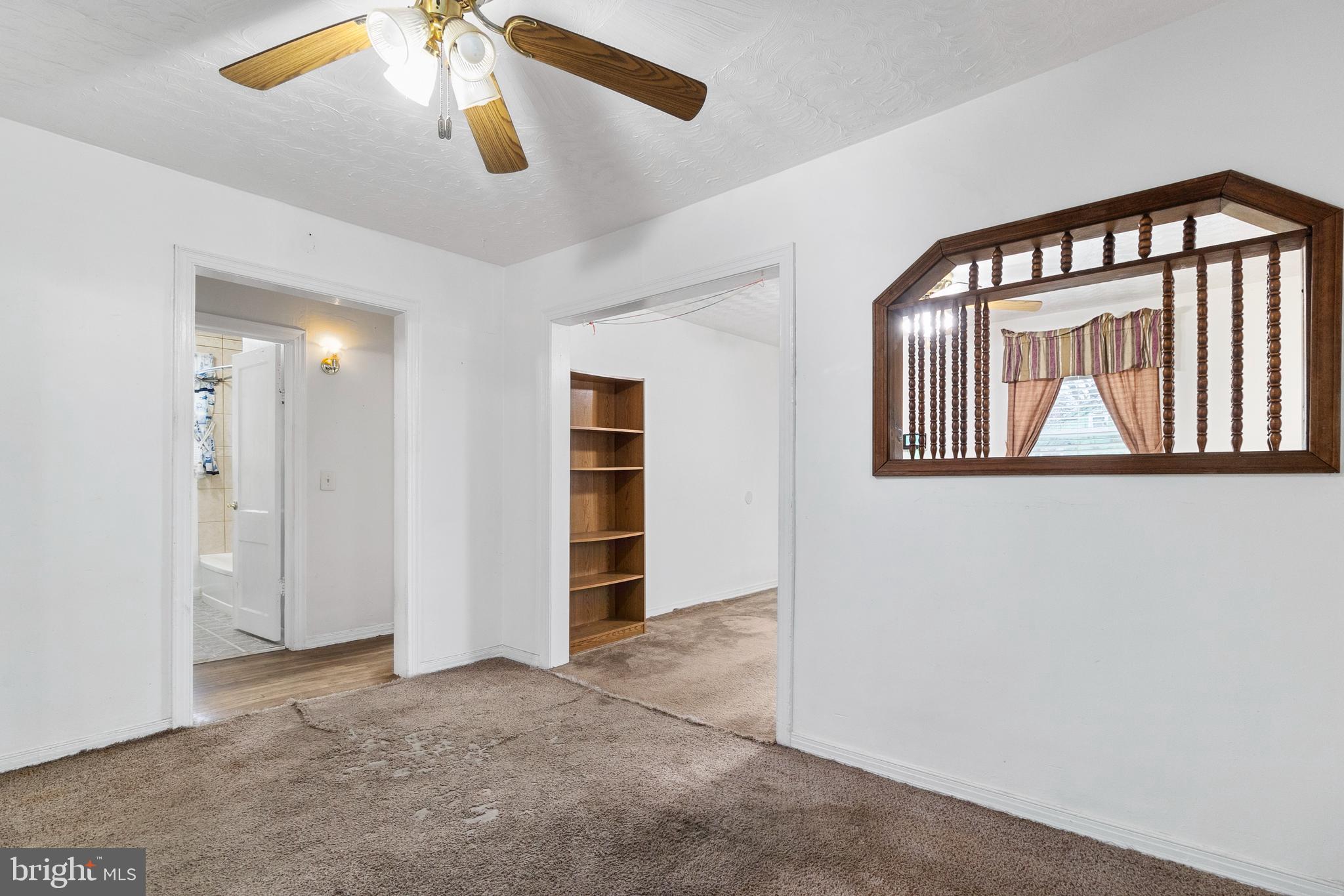 SANSBURY PARK- 1ST ADDN - Residential