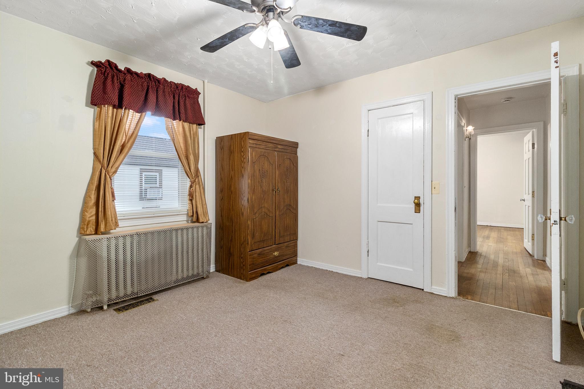 SANSBURY PARK- 1ST ADDN - Residential