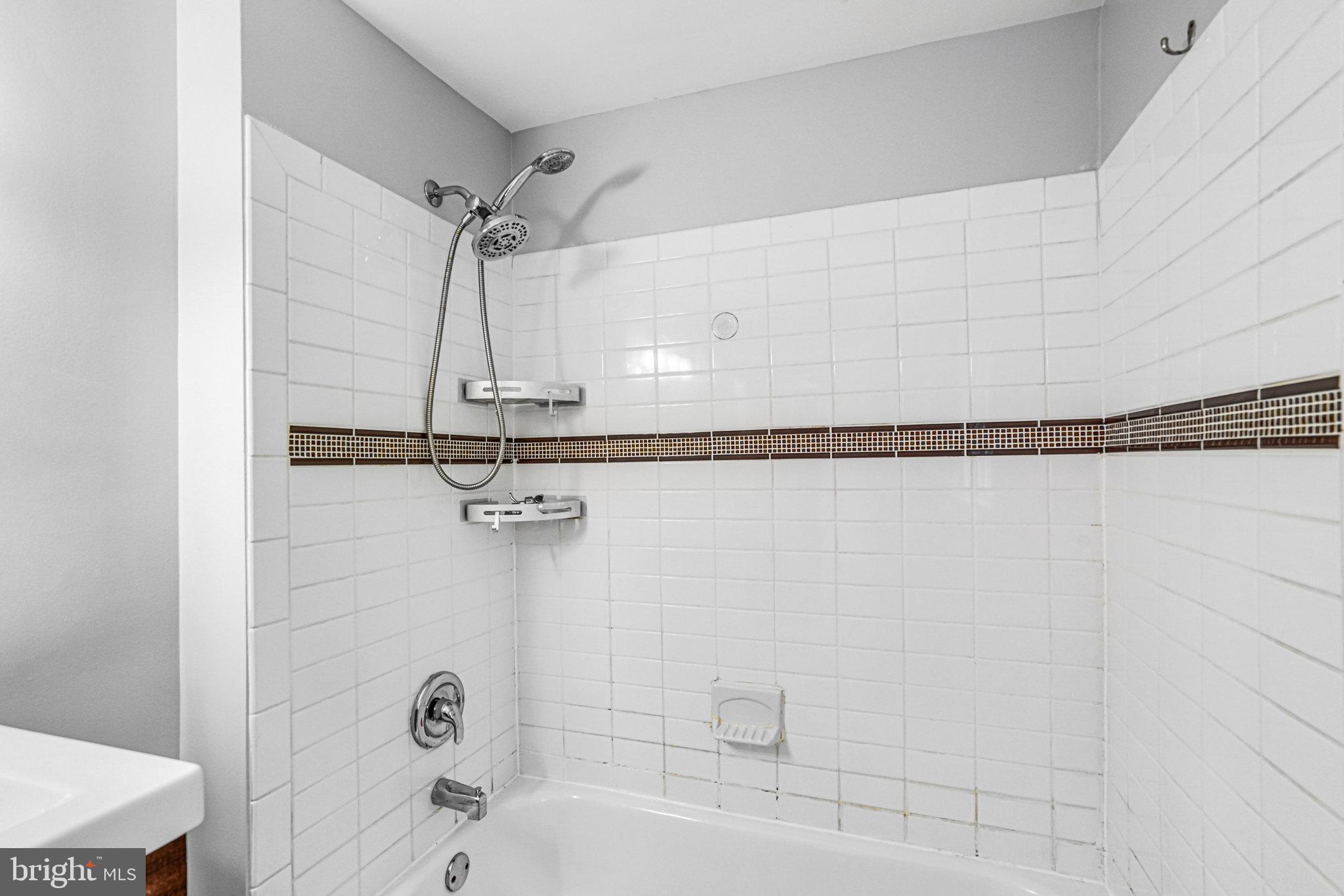 BLAS G GARCIA - Residential Lease