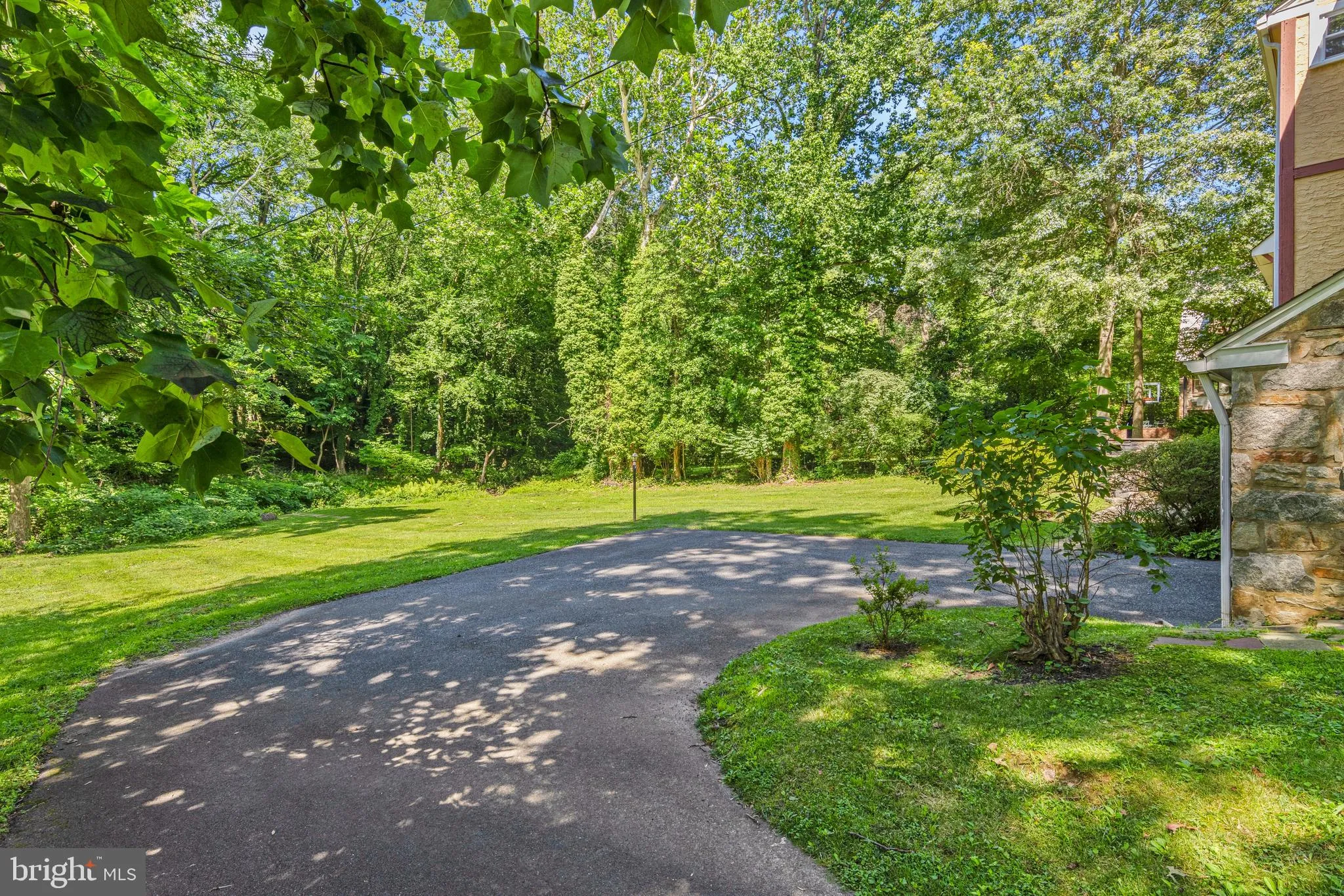 Wallingford, Pennsylvania 19086, United States, 4 Bedrooms Bedrooms, ,4 BathroomsBathrooms,Residential,Active,103964