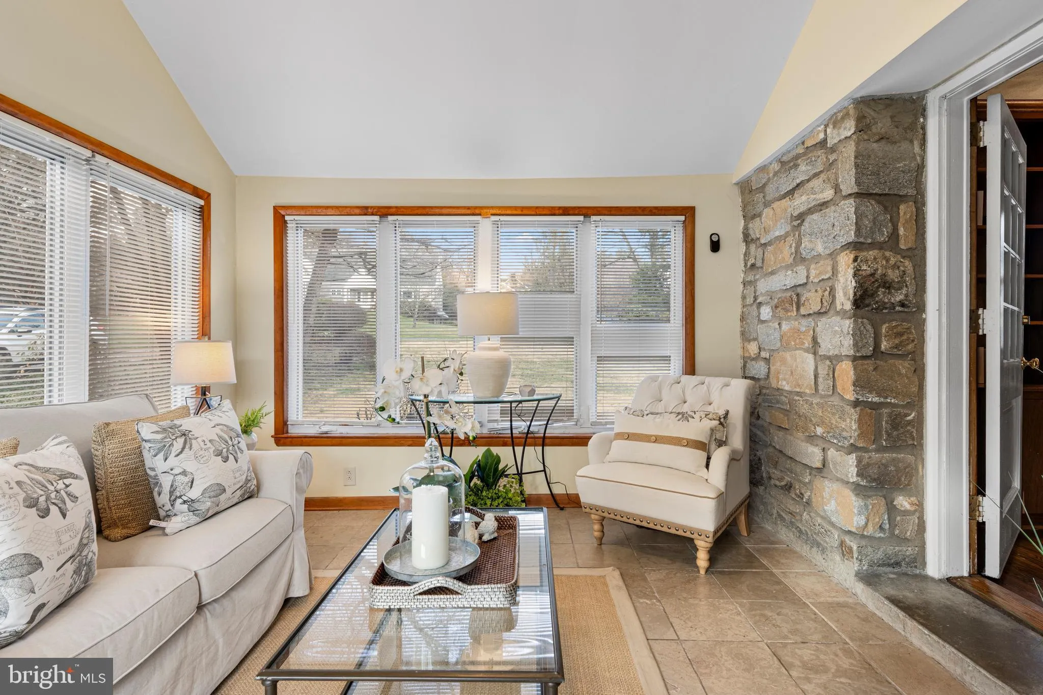 Wallingford, Pennsylvania 19086, United States, 4 Bedrooms Bedrooms, ,4 BathroomsBathrooms,Residential,Active,103964