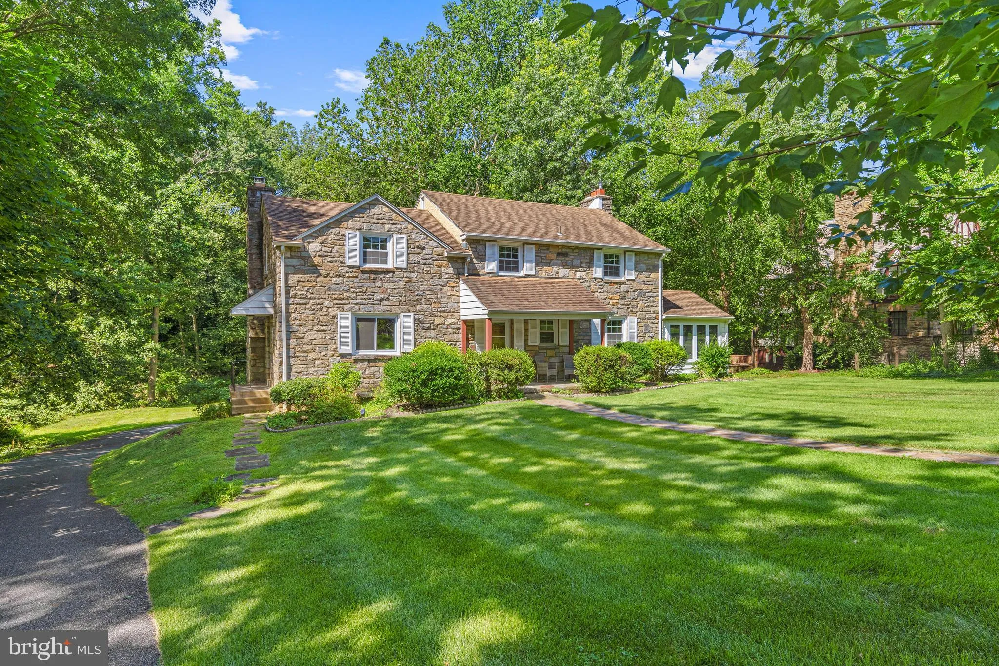 Wallingford, Pennsylvania 19086, United States, 4 Bedrooms Bedrooms, ,4 BathroomsBathrooms,Residential,Active,103964