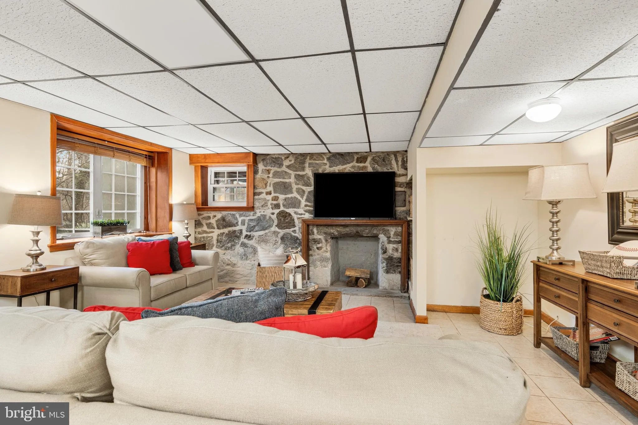 Wallingford, Pennsylvania 19086, United States, 4 Bedrooms Bedrooms, ,4 BathroomsBathrooms,Residential,Active,103964