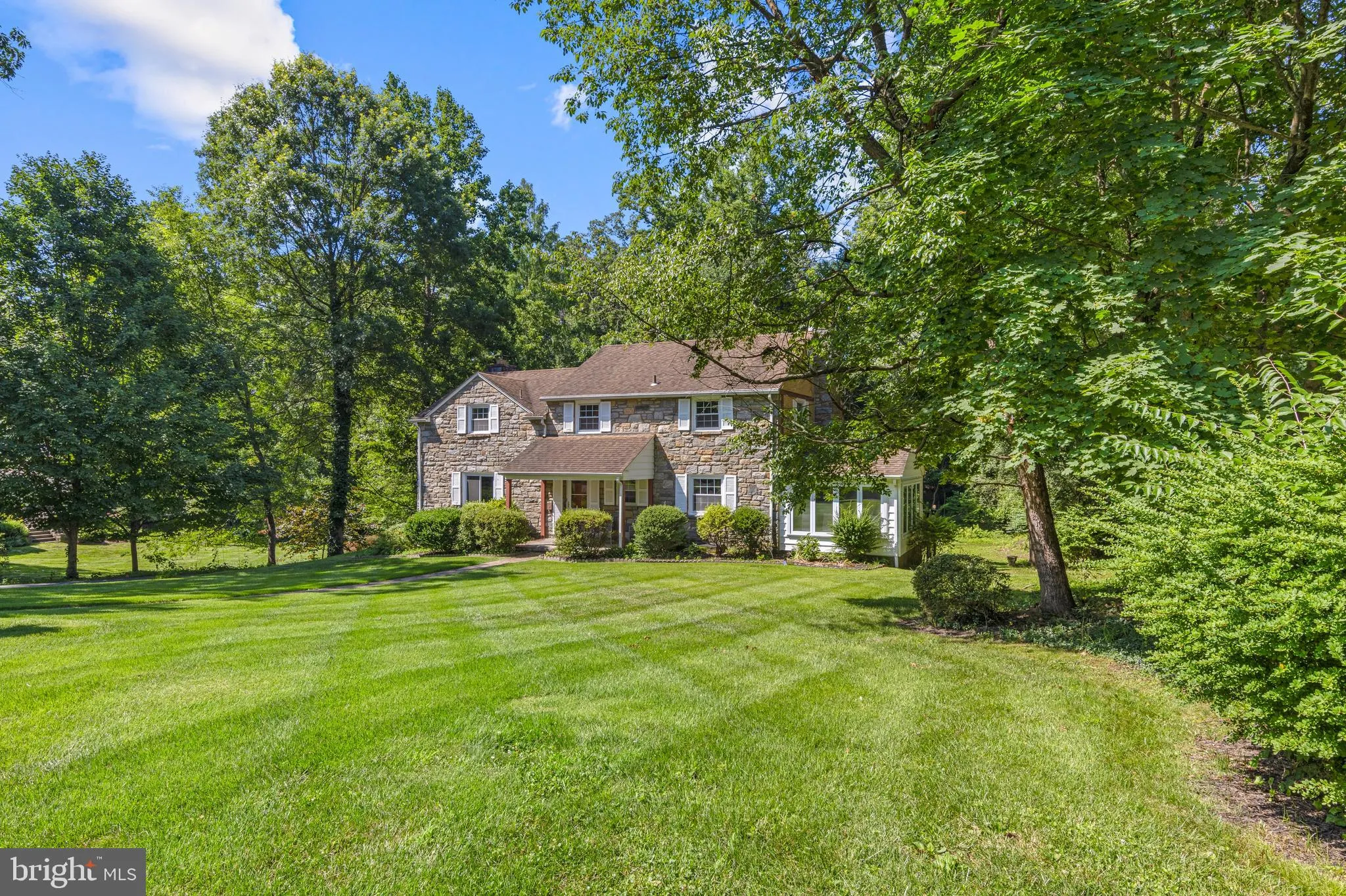 Wallingford, Pennsylvania 19086, United States, 4 Bedrooms Bedrooms, ,4 BathroomsBathrooms,Residential,Active,103964