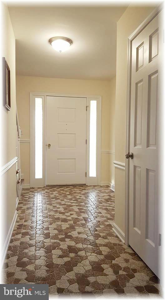 HARFORD HUNT MANOR - Residential