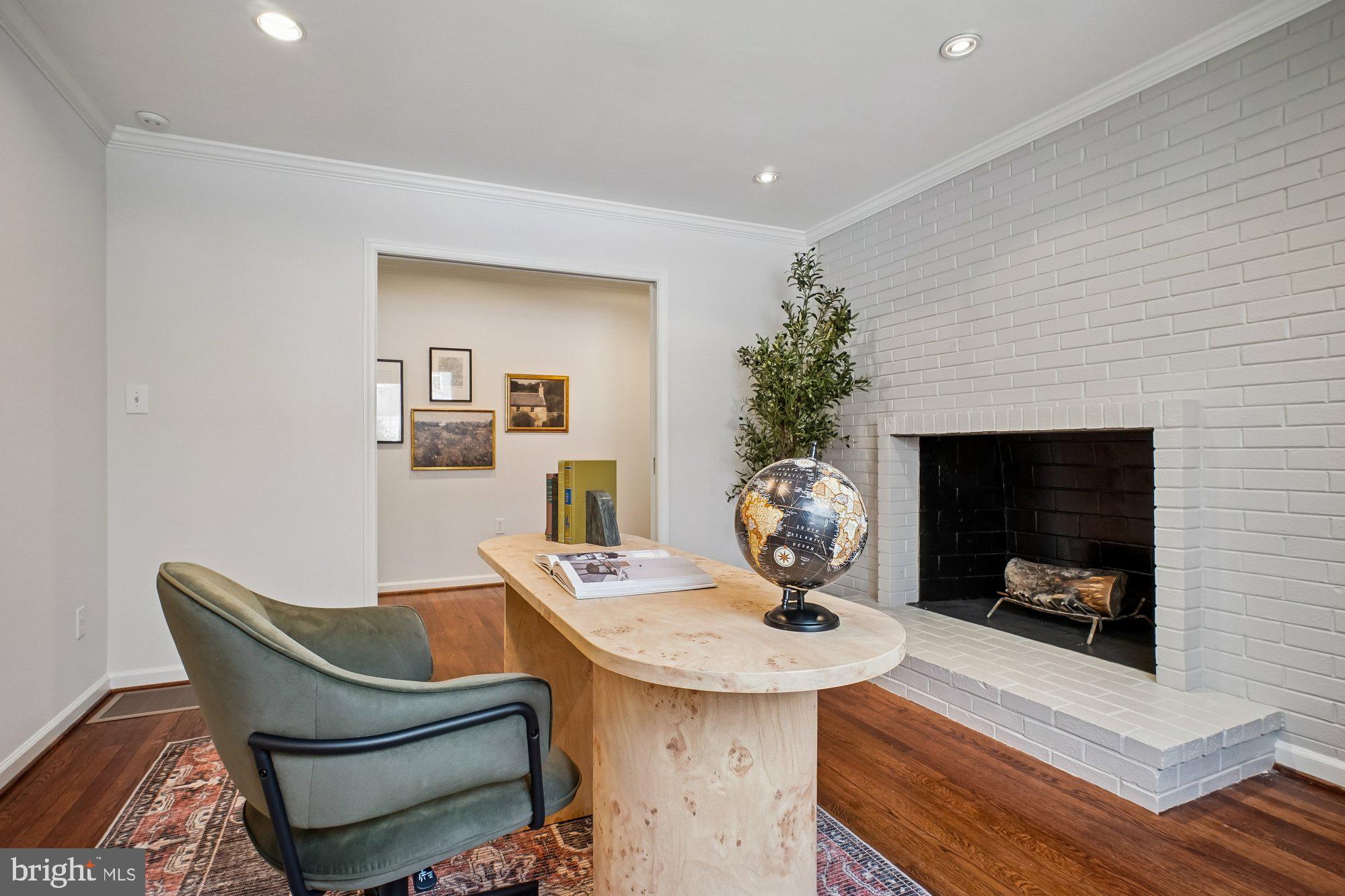 BURNING TREE VALLEY - Residential