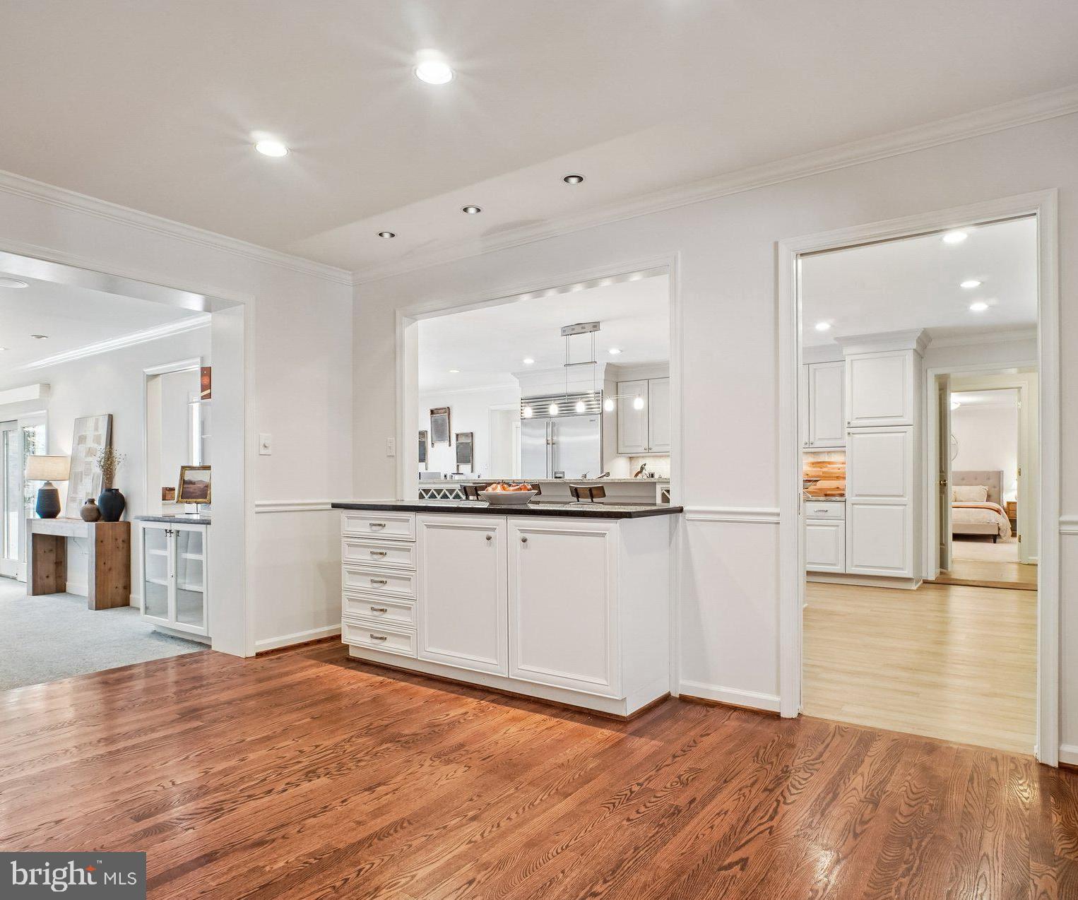 BURNING TREE VALLEY - Residential