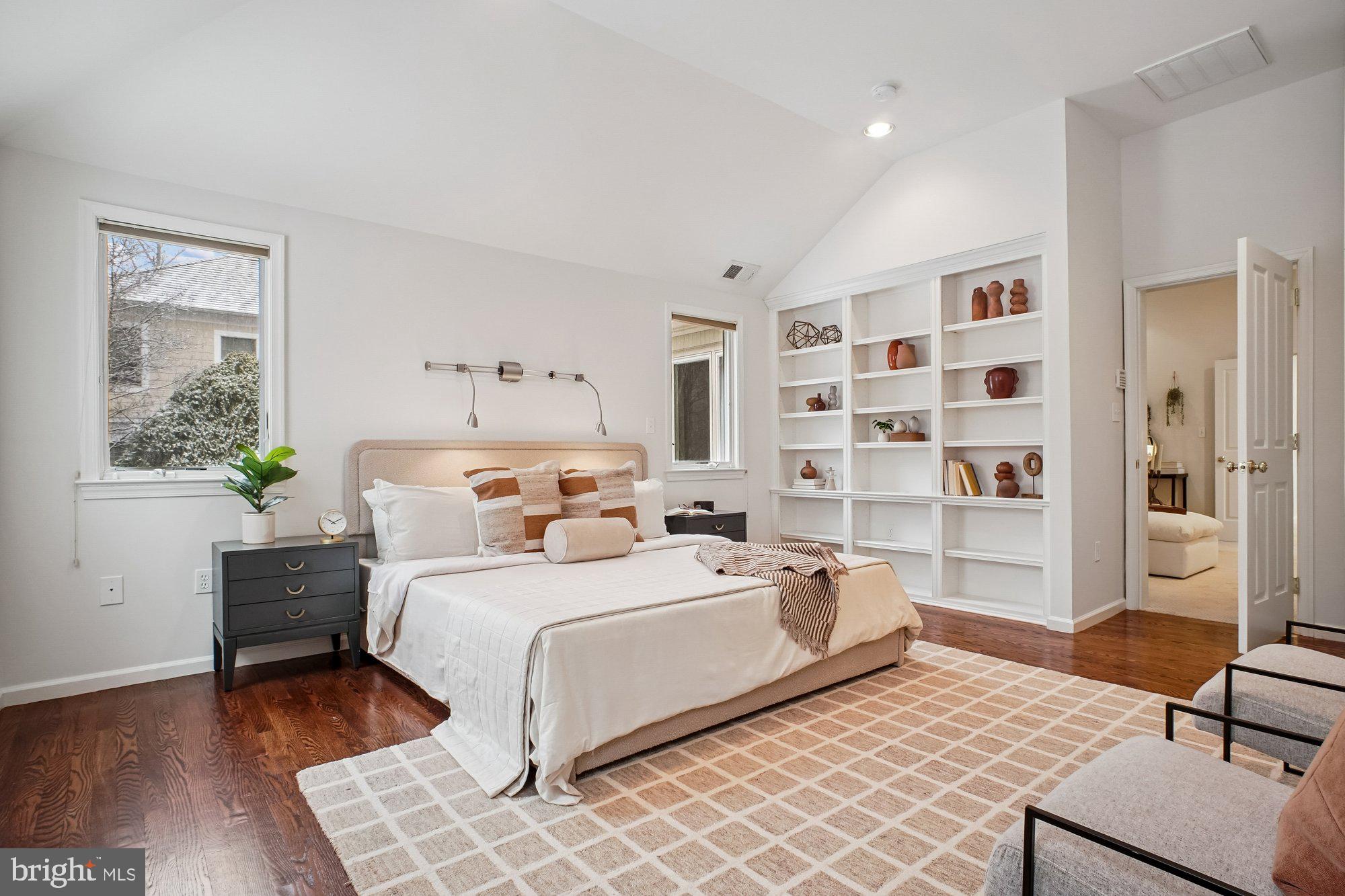 BURNING TREE VALLEY - Residential