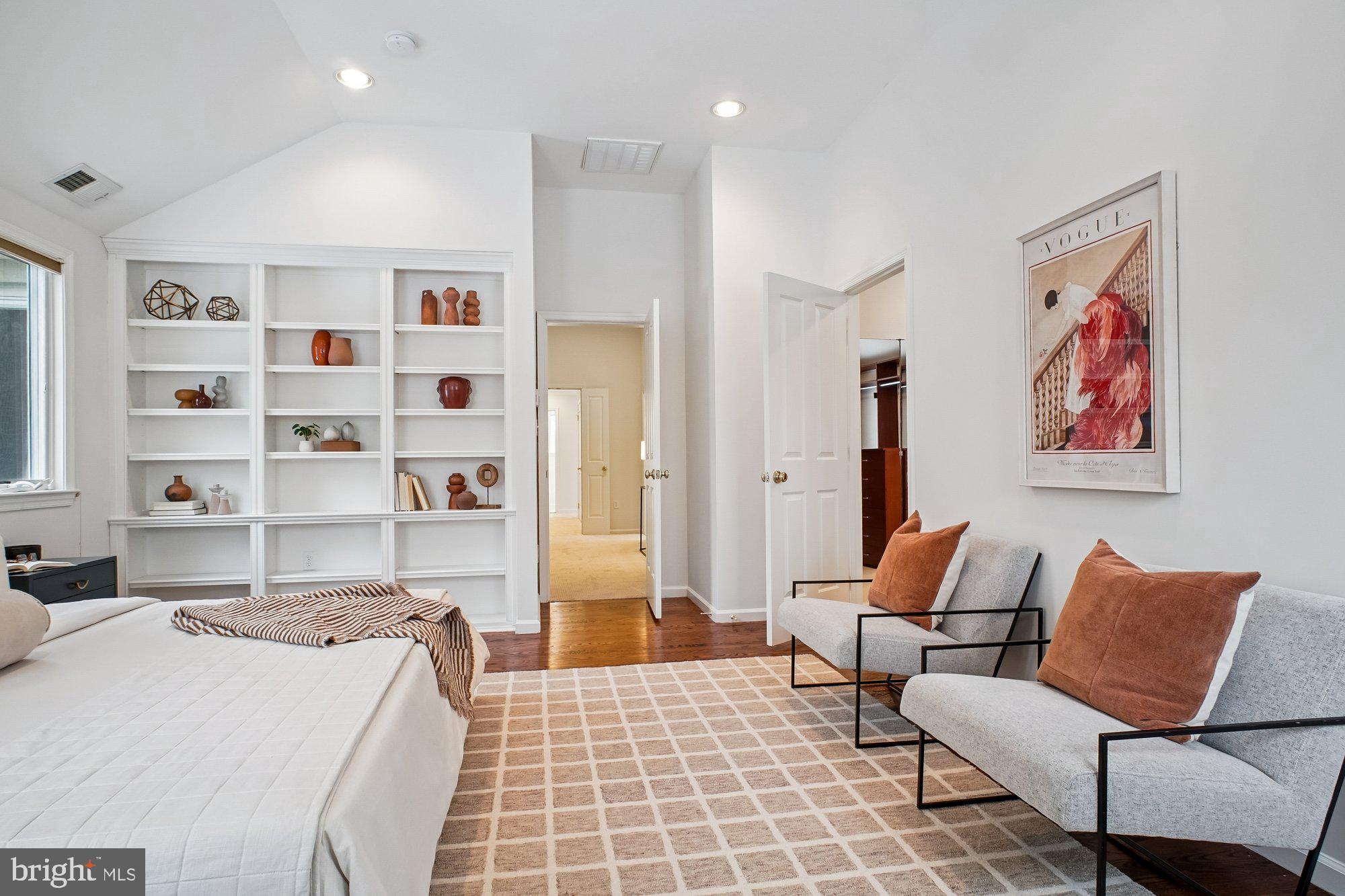 BURNING TREE VALLEY - Residential