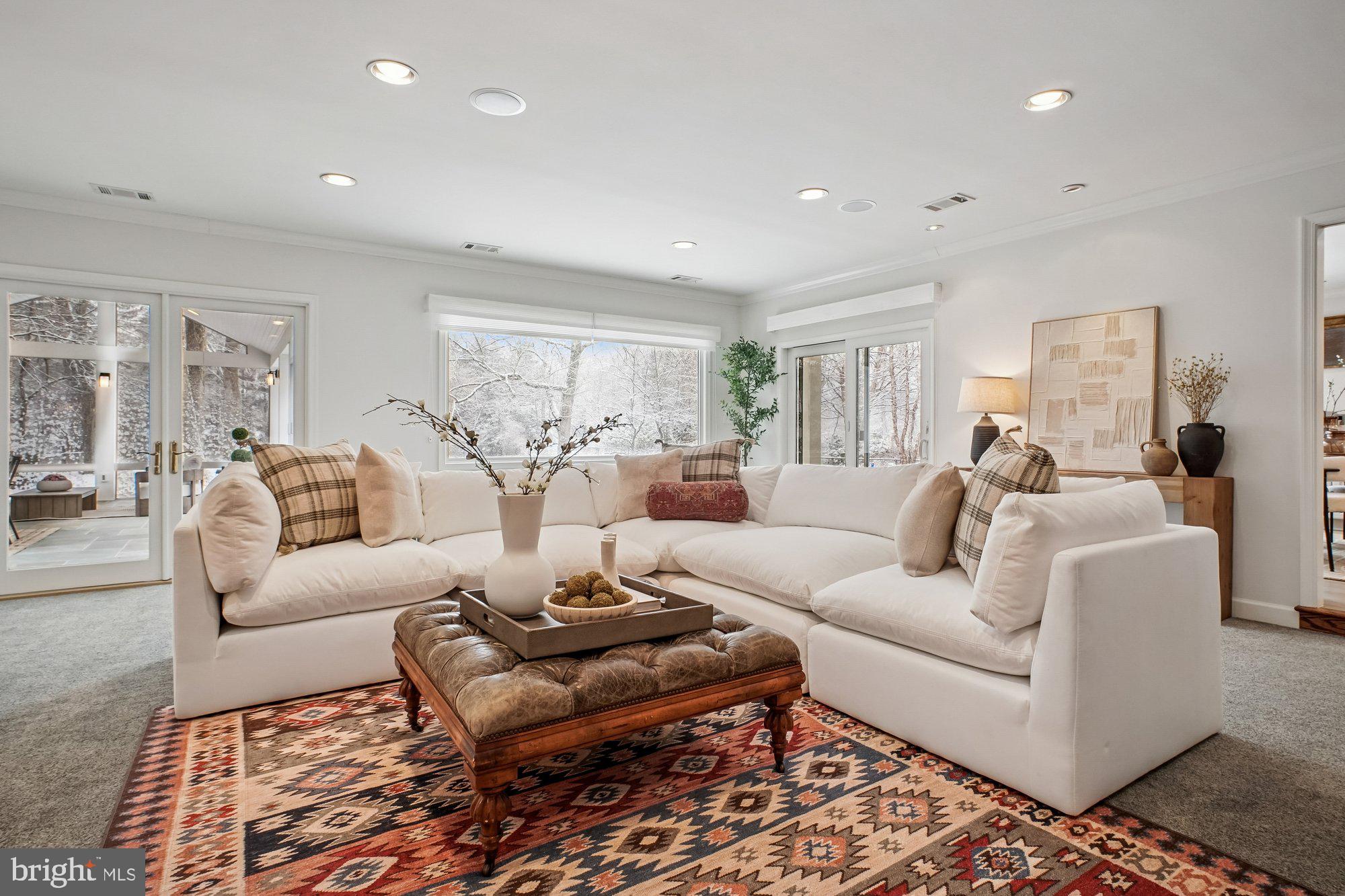 BURNING TREE VALLEY - Residential