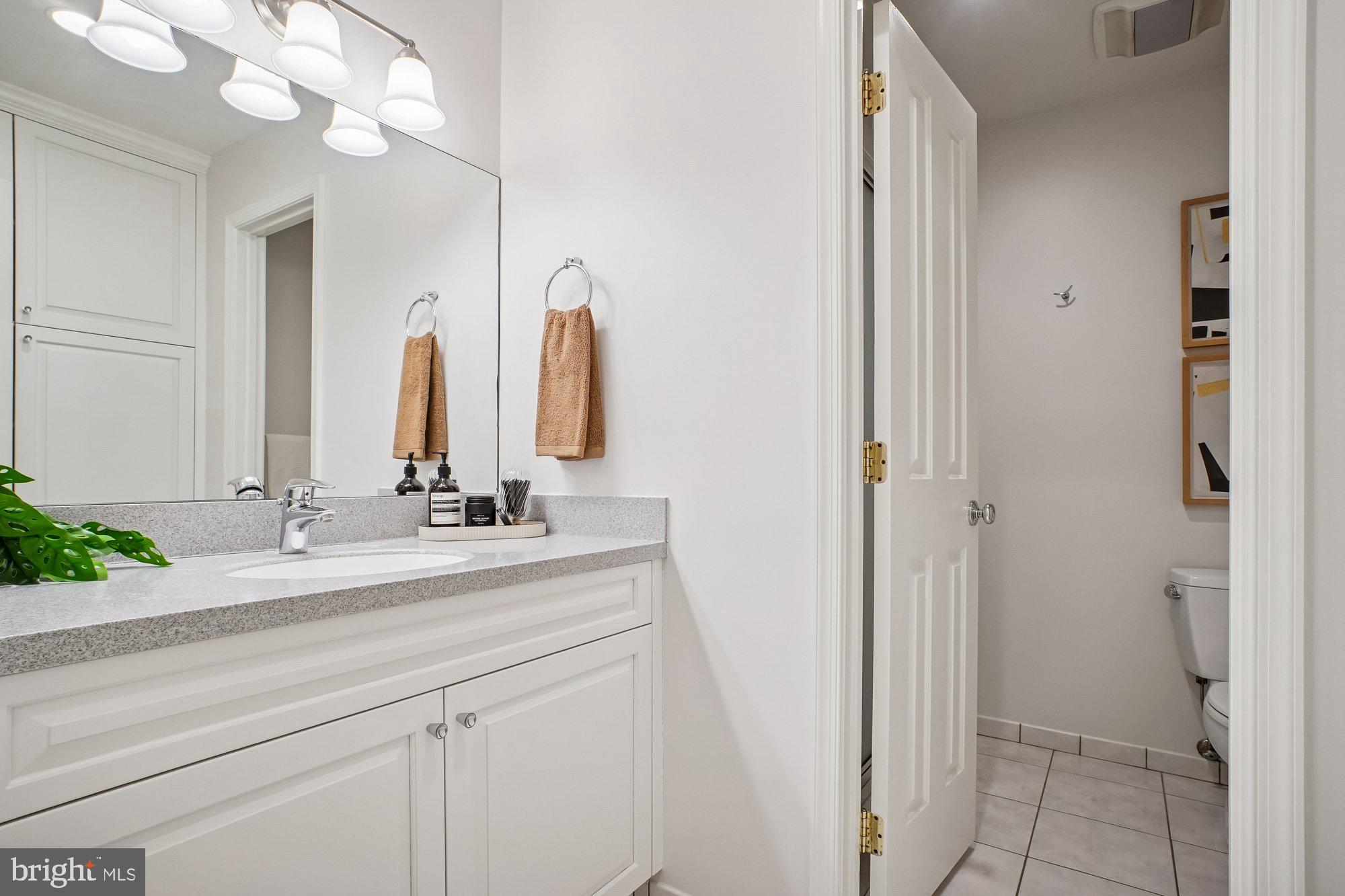 BURNING TREE VALLEY - Residential