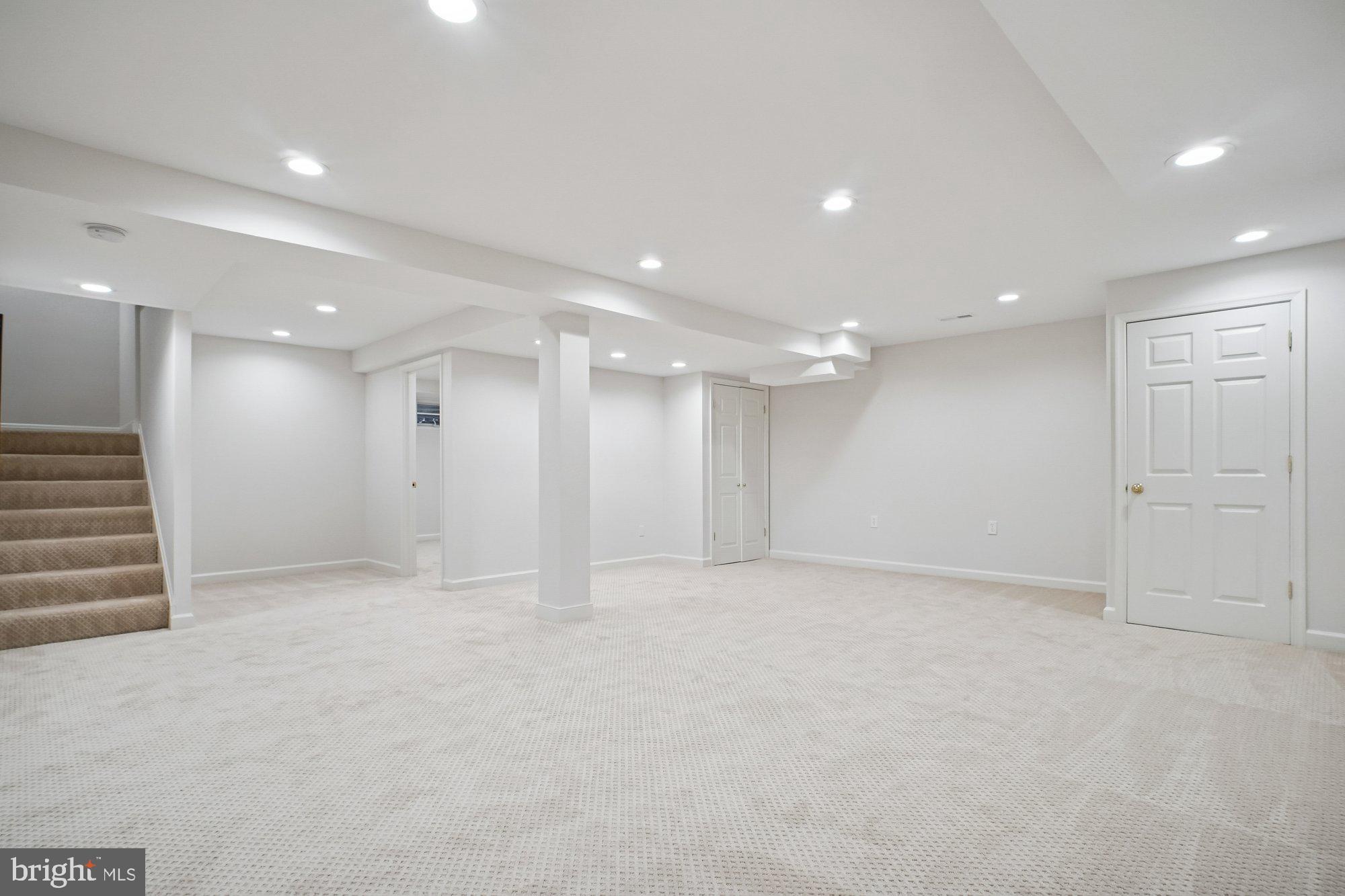 BURNING TREE VALLEY - Residential