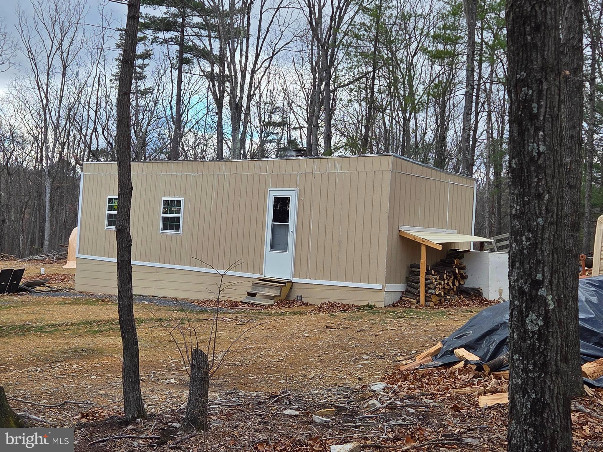 SHERMAN ESTATES - Residential