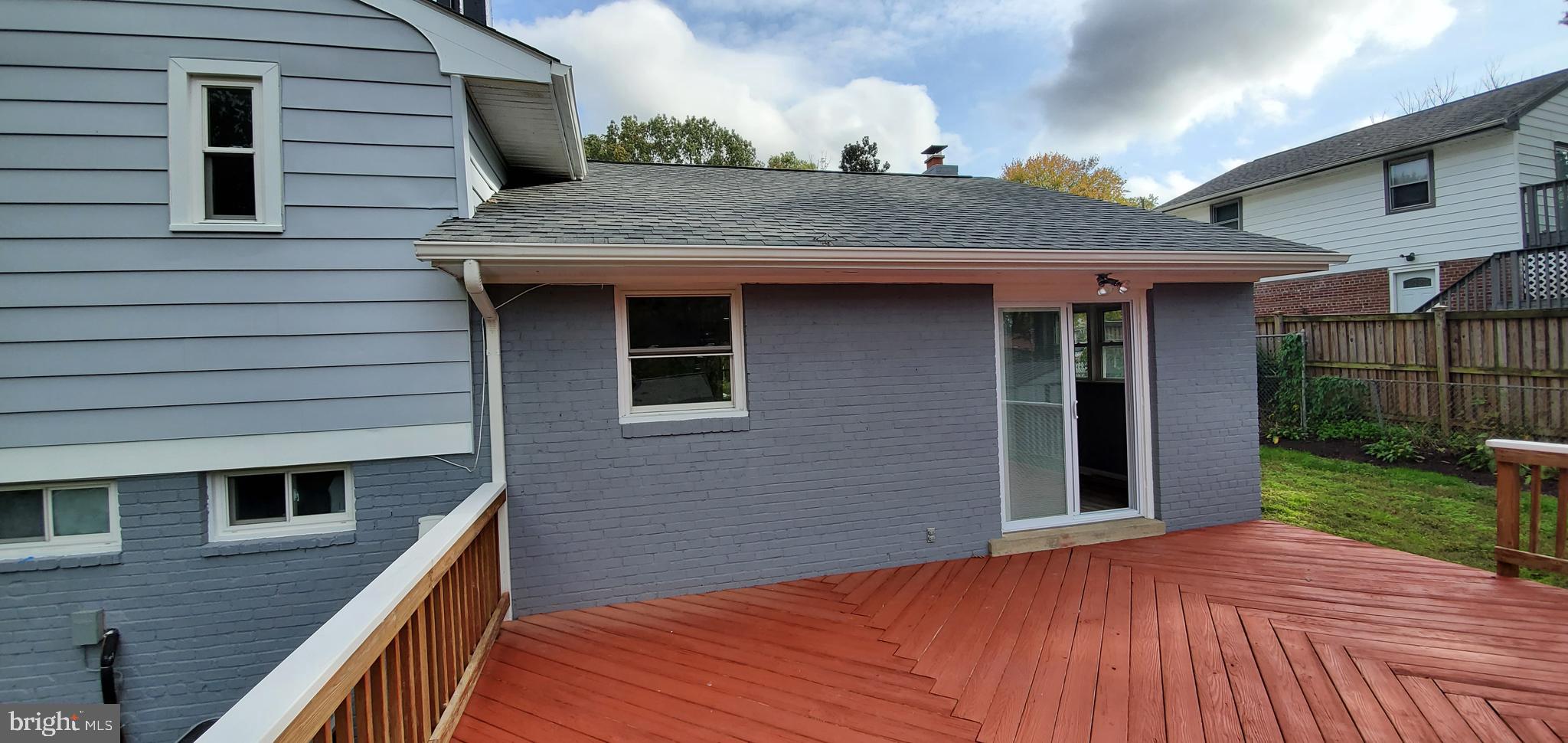 SPRINGFIELD - Residential