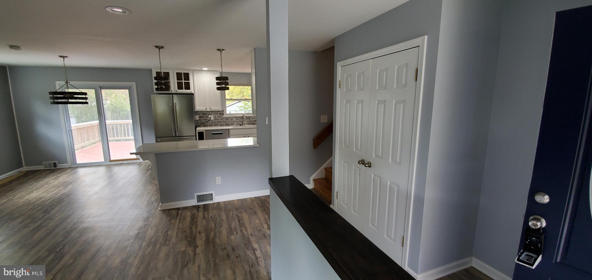 SPRINGFIELD - Residential