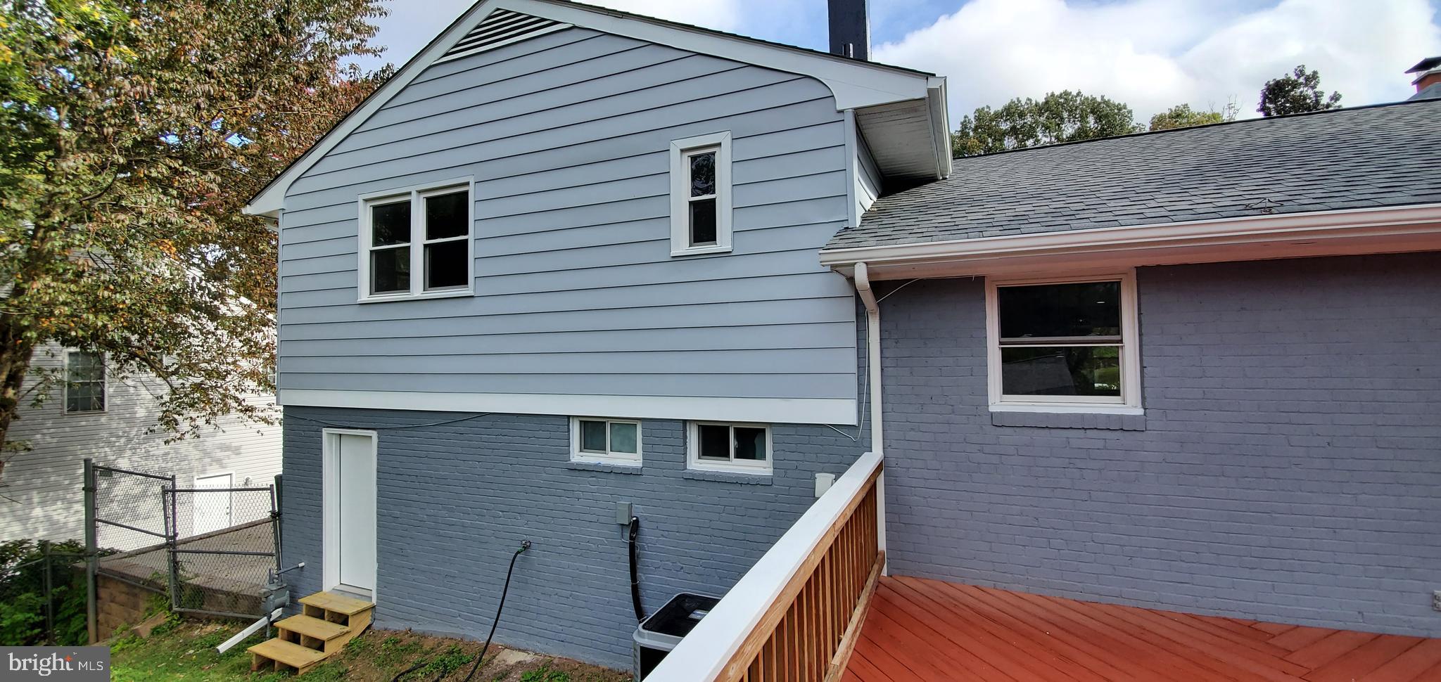 SPRINGFIELD - Residential