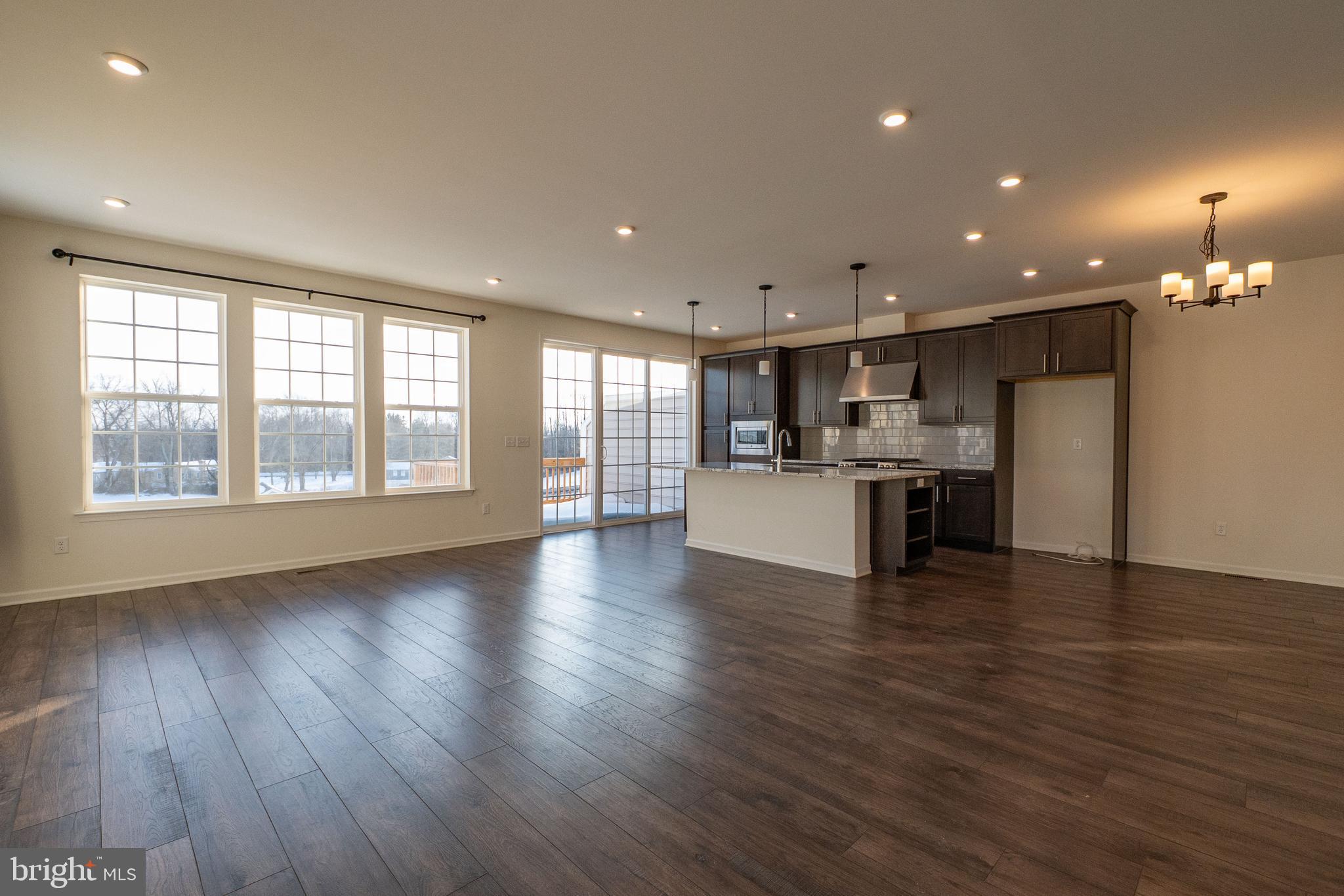 601 CHARLESTON DRIVE