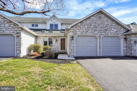 2644 FAIRWAY DRIVE 2644 YORK PA 17402