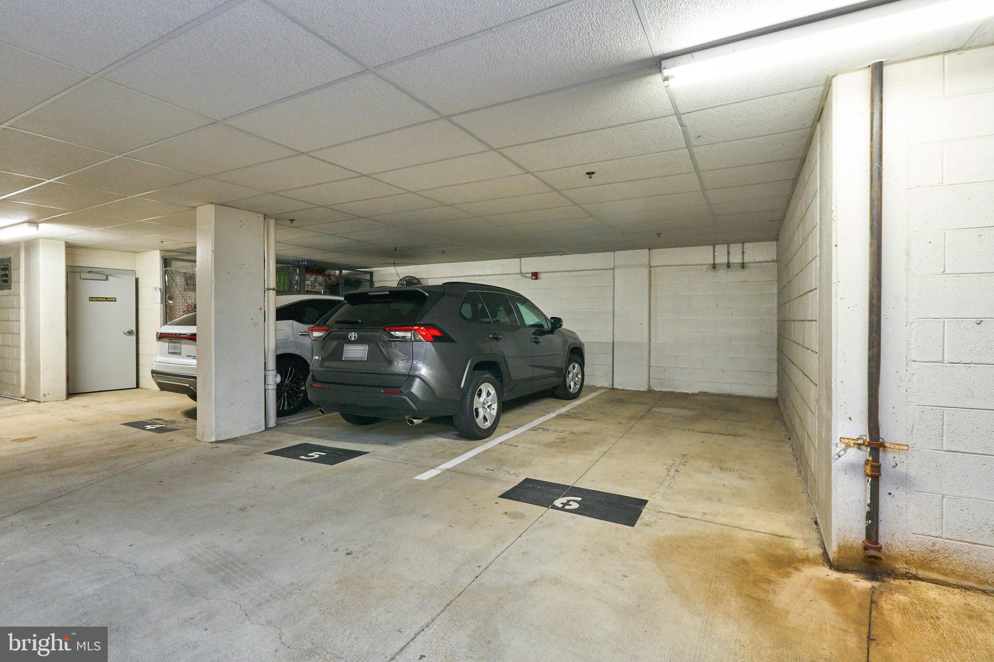 STRATFORD PARK - Residential