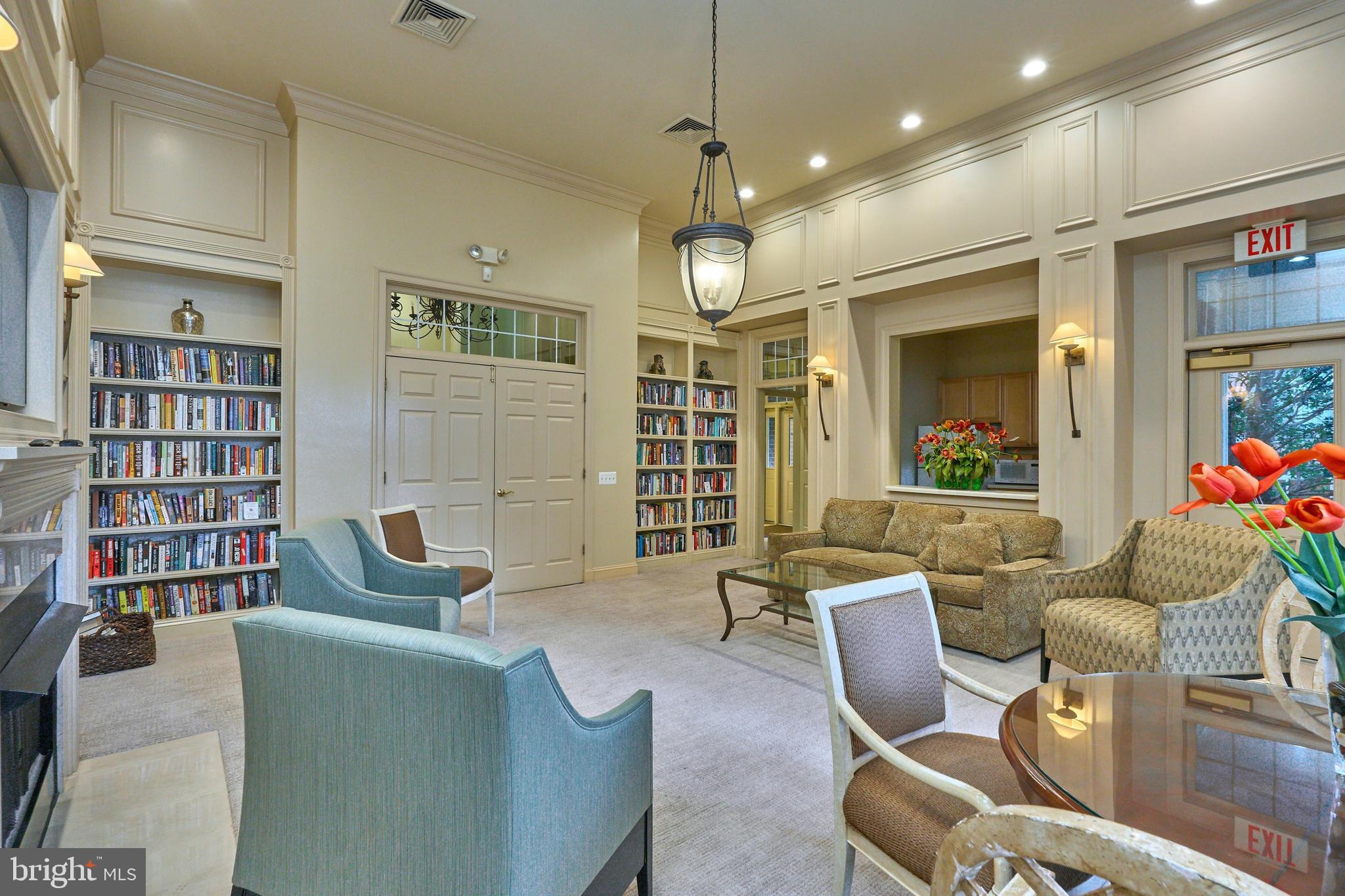 STRATFORD PARK - Residential