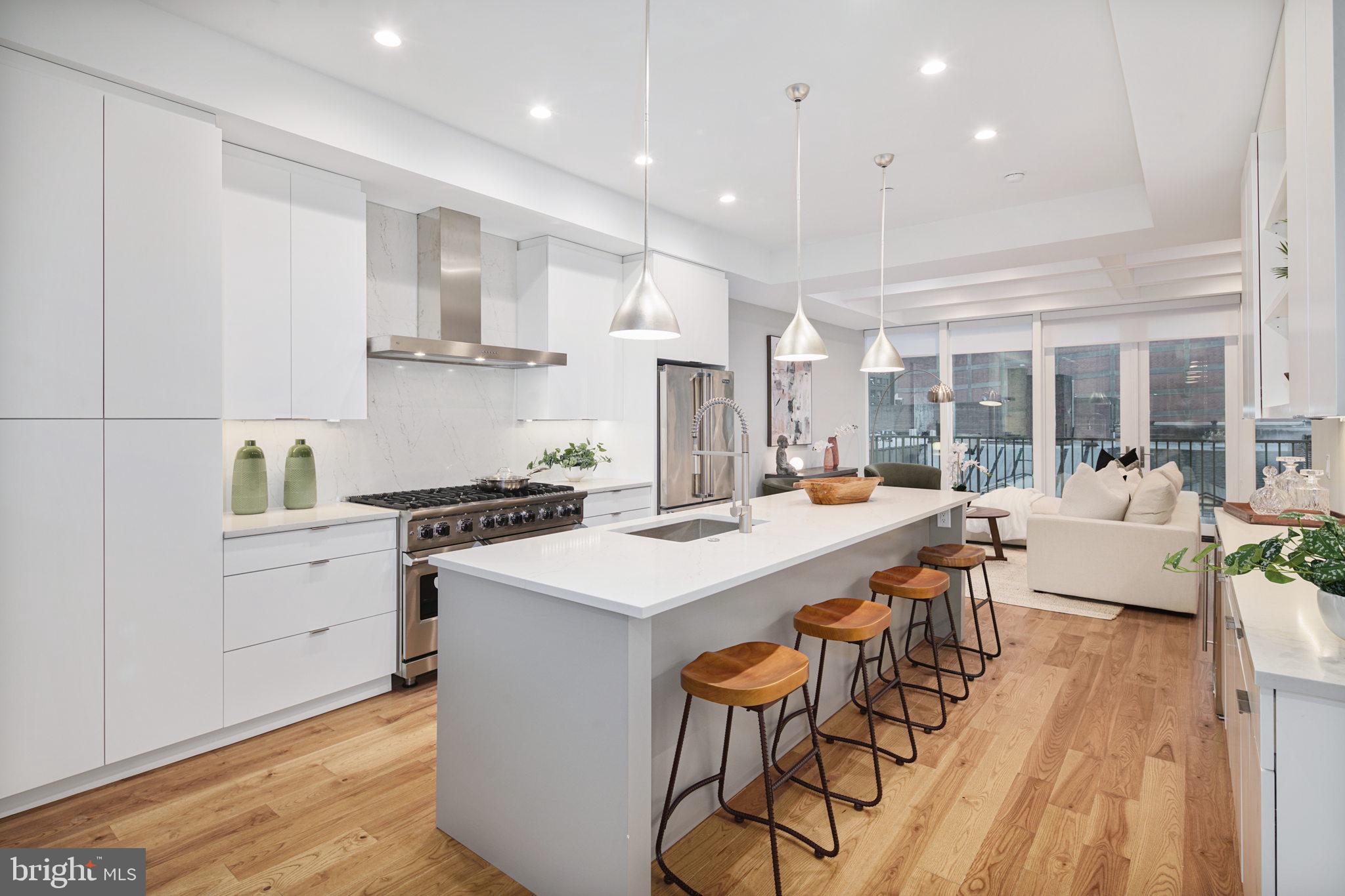 RITTENHOUSE SQUARE - Residential