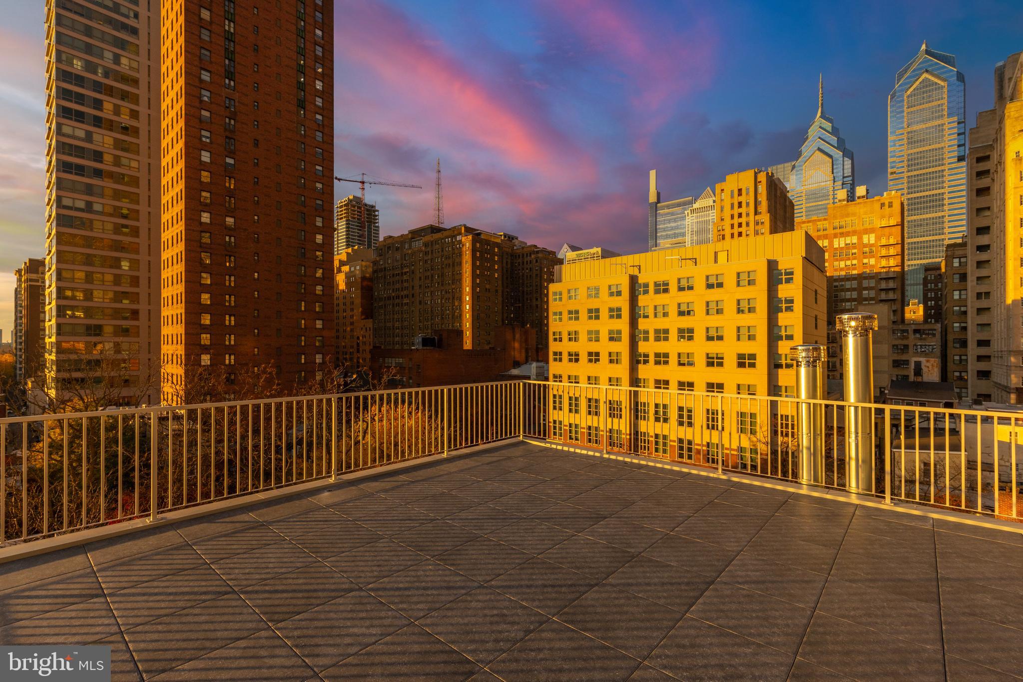 RITTENHOUSE SQUARE - Residential