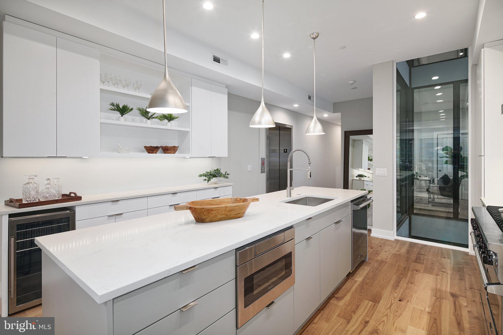 RITTENHOUSE SQUARE - Residential