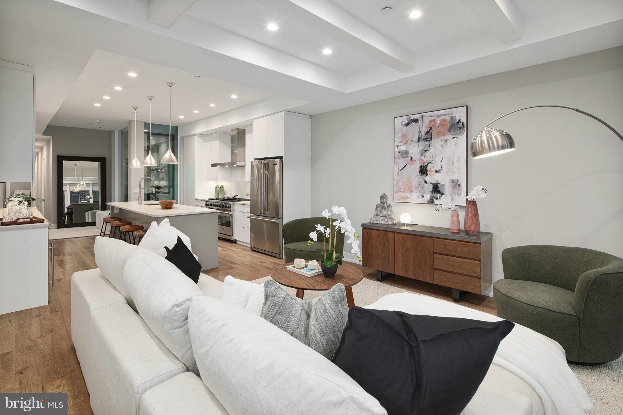 RITTENHOUSE SQUARE - Residential