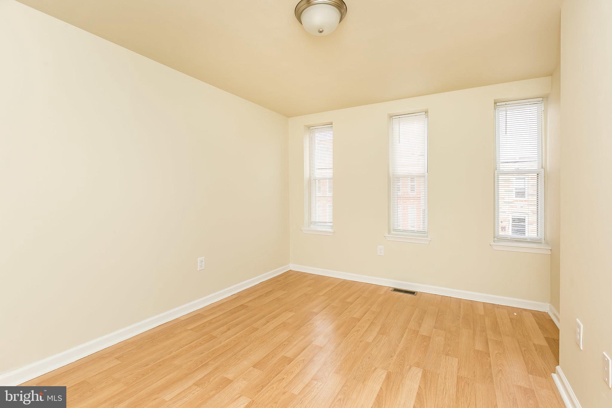 WASHINGTON VILLAGE - Residential