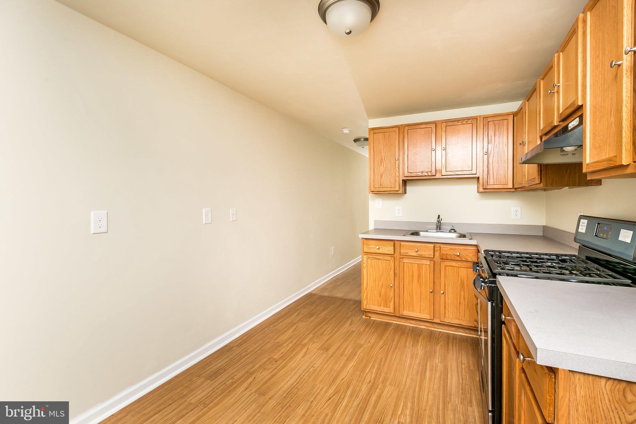 WASHINGTON VILLAGE - Residential