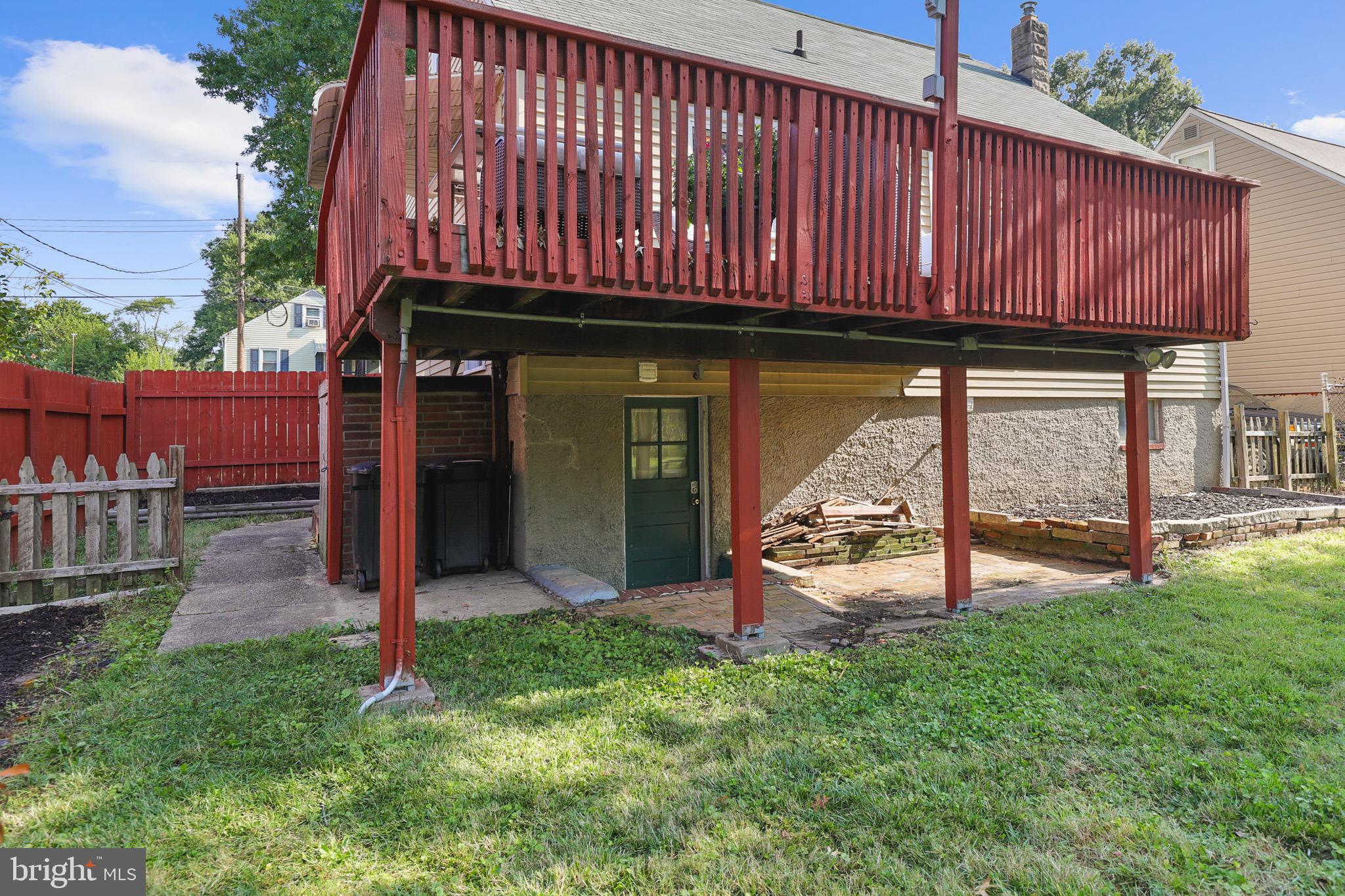 GRINDON LITTLE FARMS - Residential