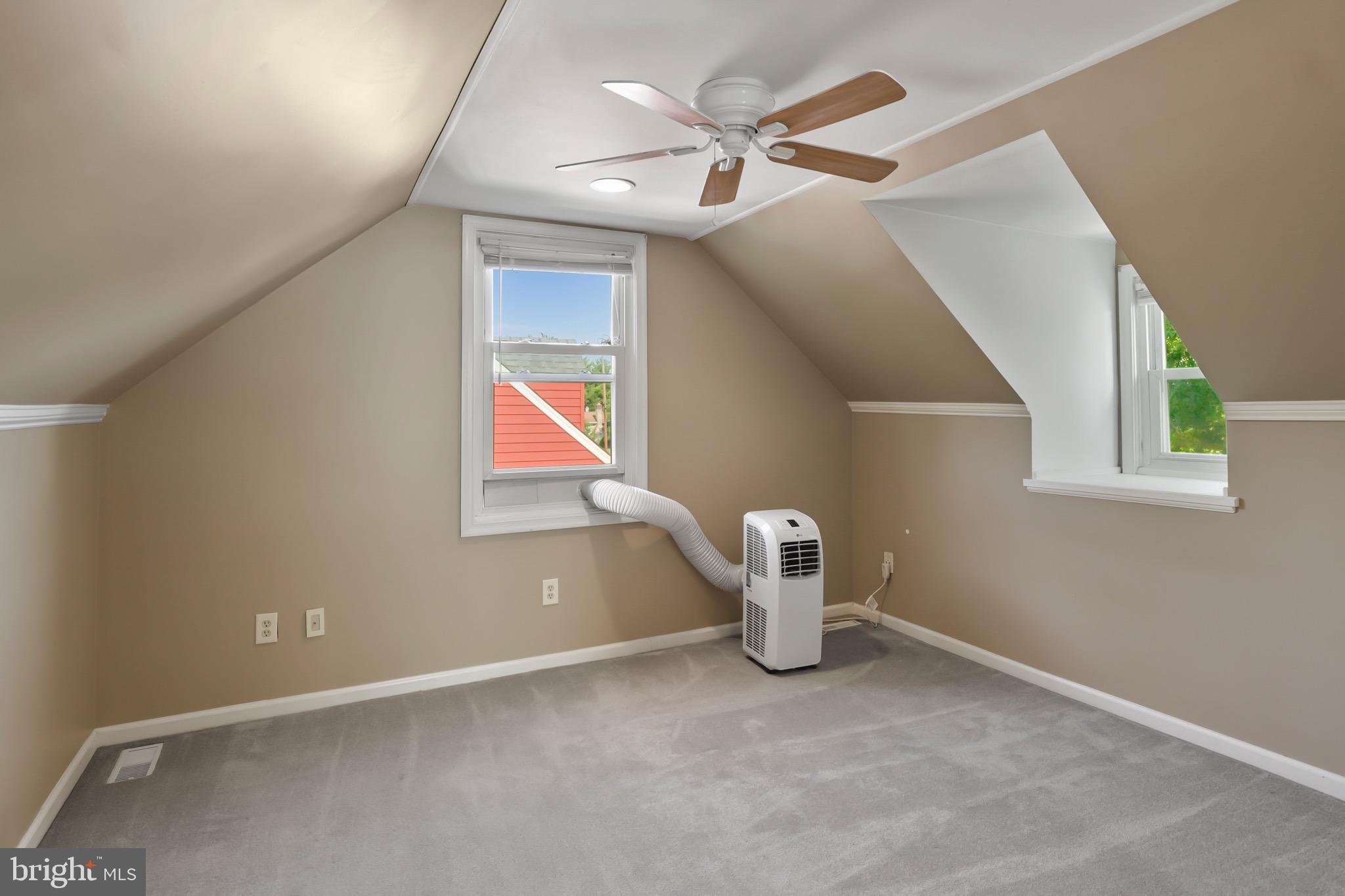 GRINDON LITTLE FARMS - Residential