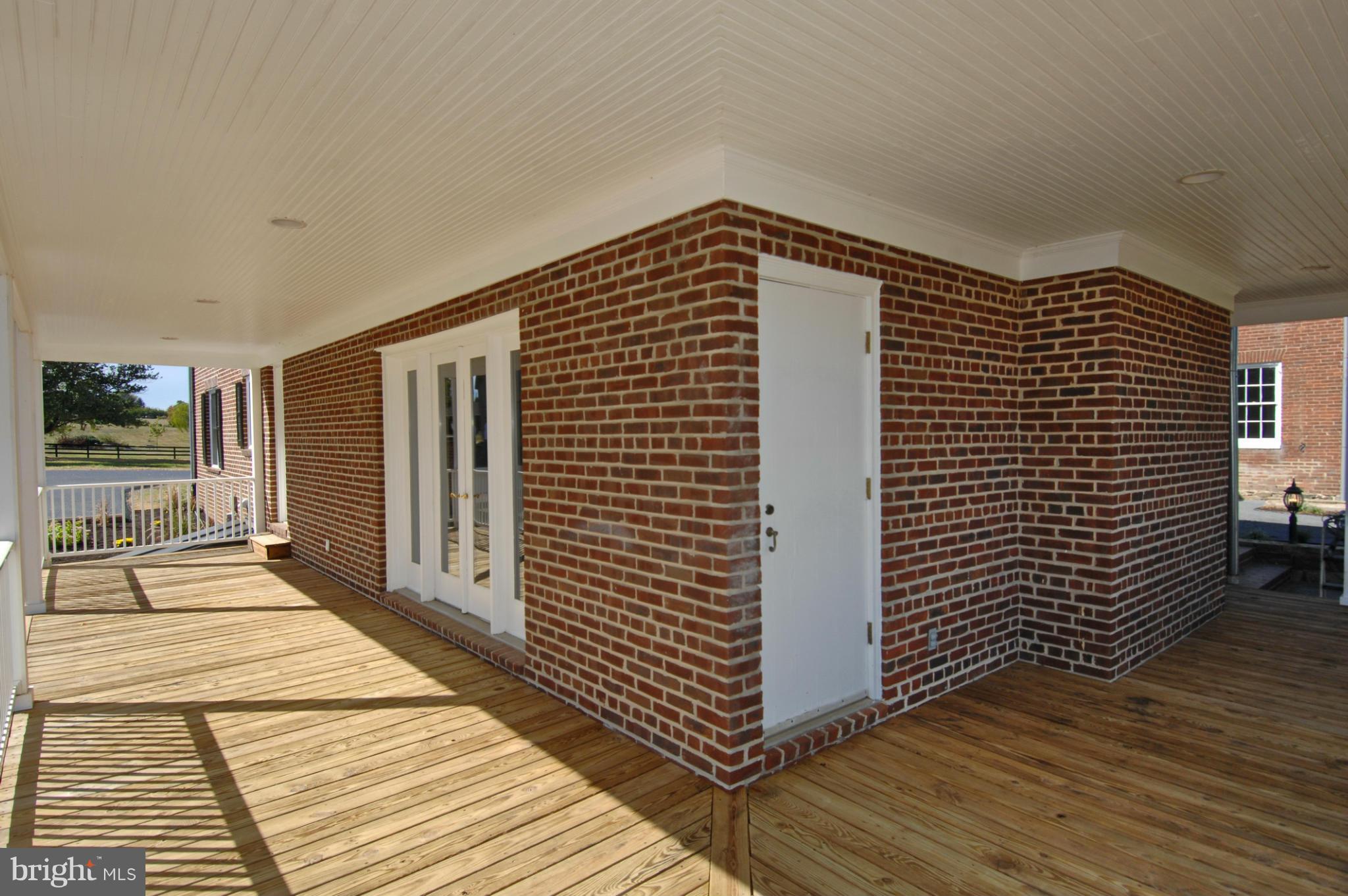 WRIGHT FARM - Residential