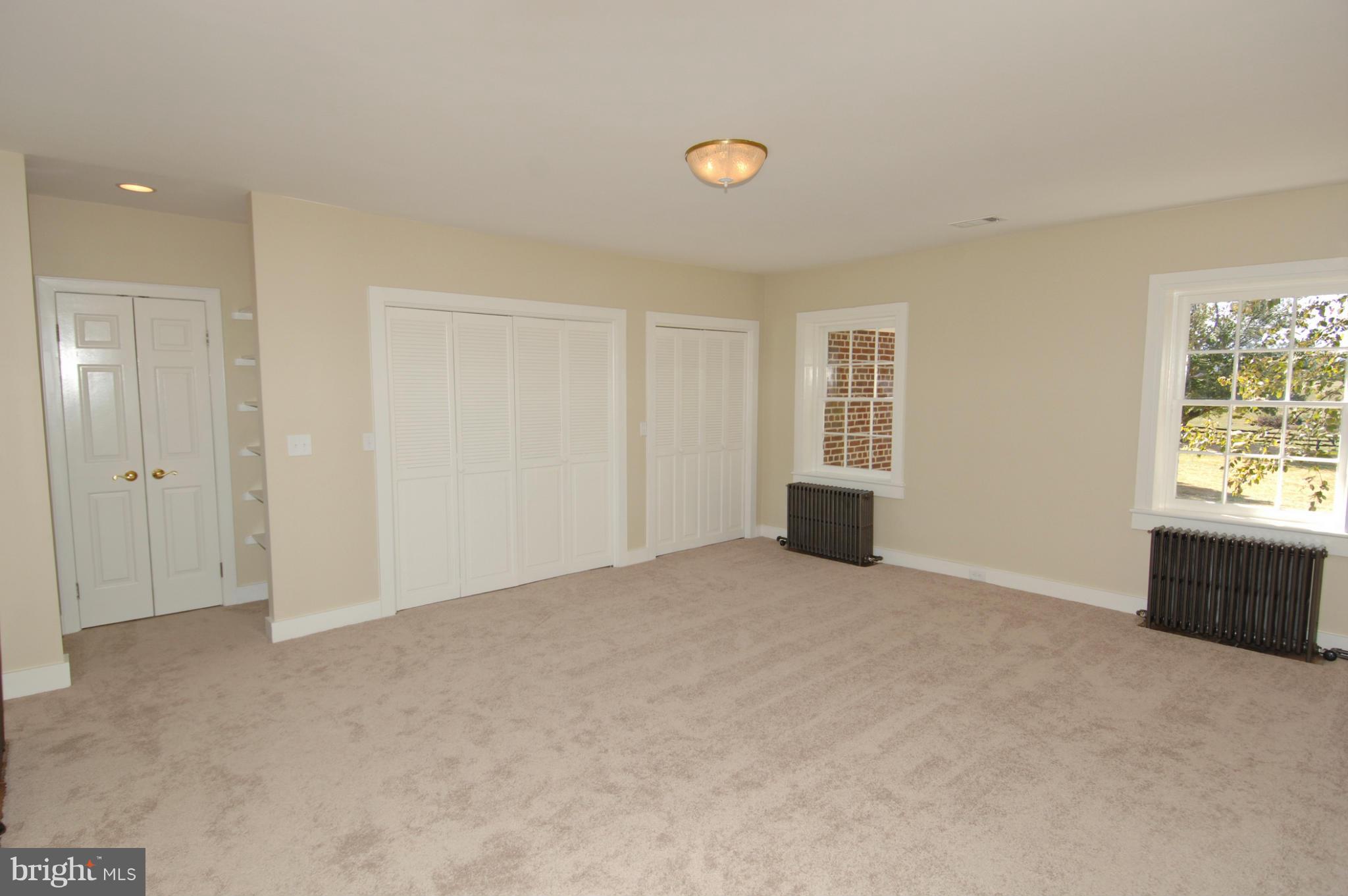 WRIGHT FARM - Residential