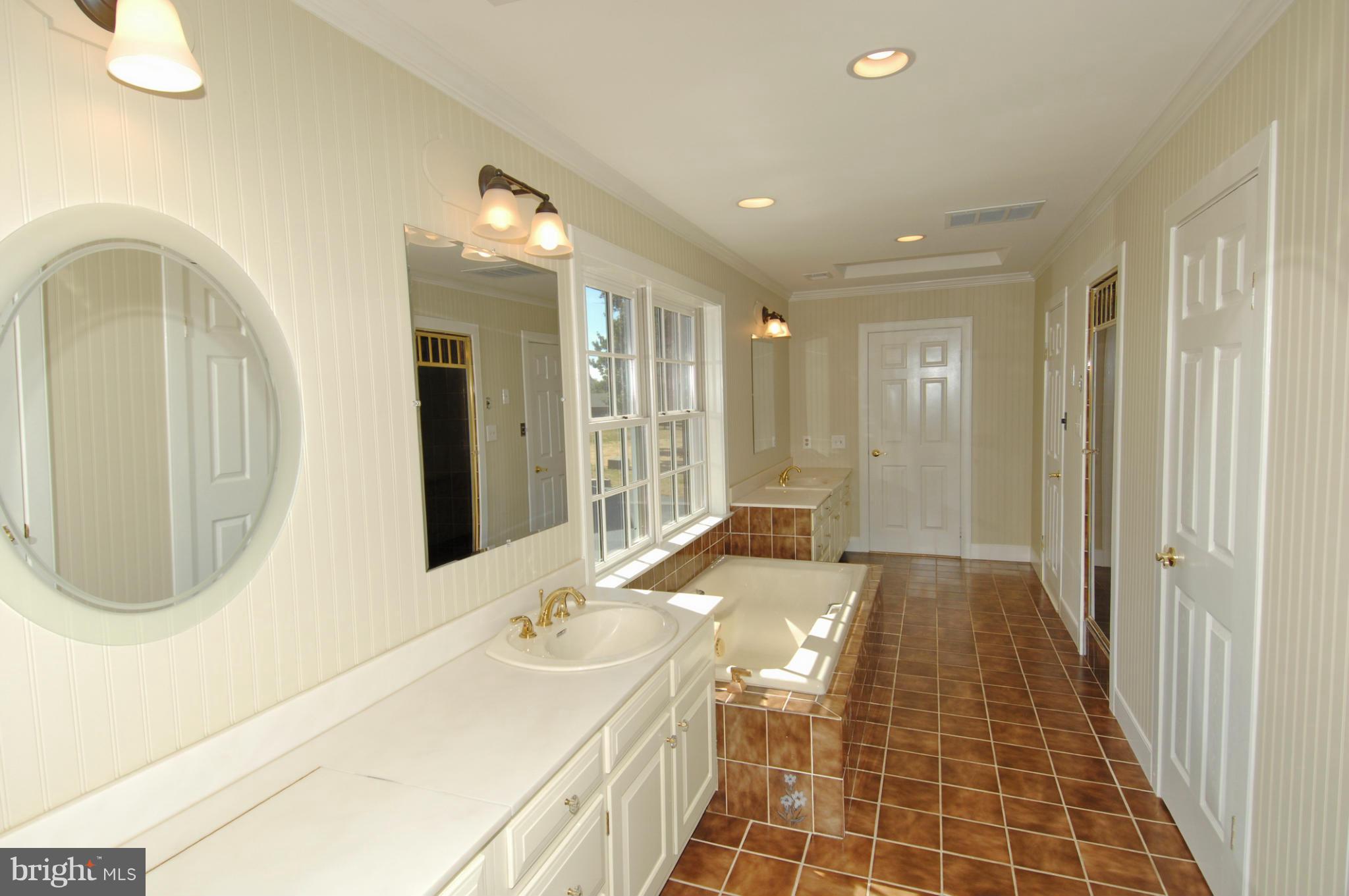 WRIGHT FARM - Residential