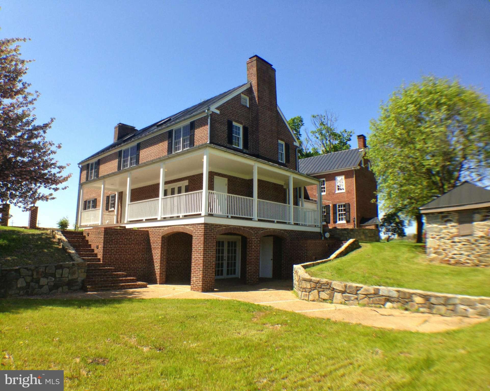 WRIGHT FARM - Residential