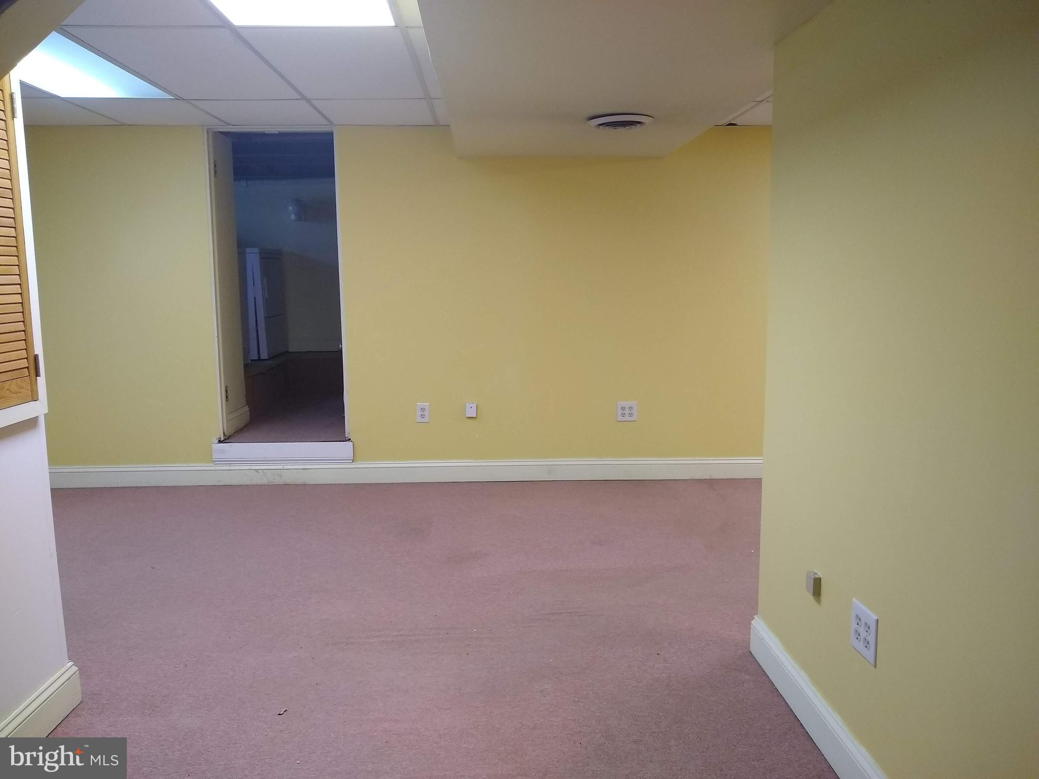 CALIFORNIA GROVE - Commercial Sale