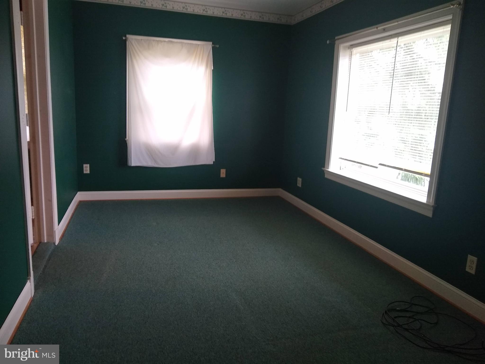 CALIFORNIA GROVE - Commercial Sale