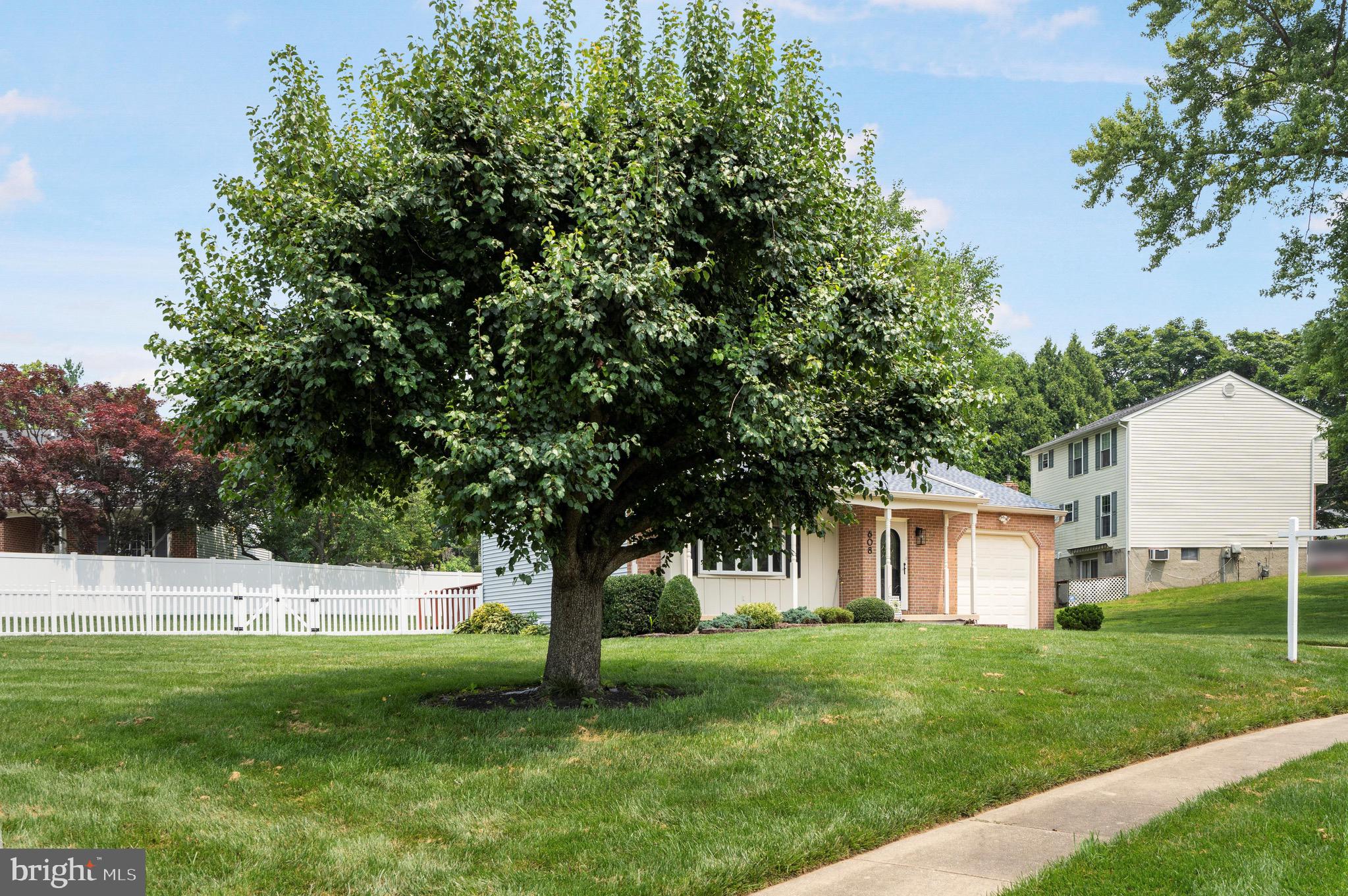 FOX BOW - Residential