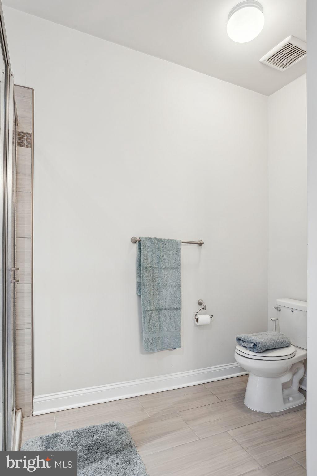 OXFORD SQUARE - Residential