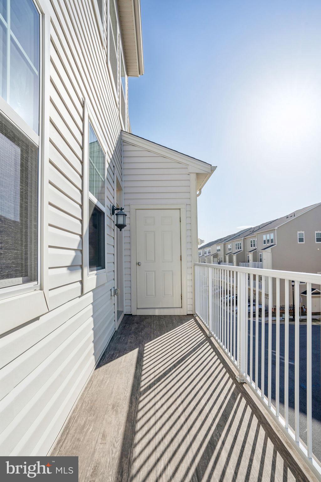 OXFORD SQUARE - Residential