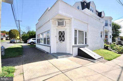 Photo of 223 Ryers Avenue #APT 1 FRONT, CHELTENHAM, PA 19012 (MLS # PAMC2158360)