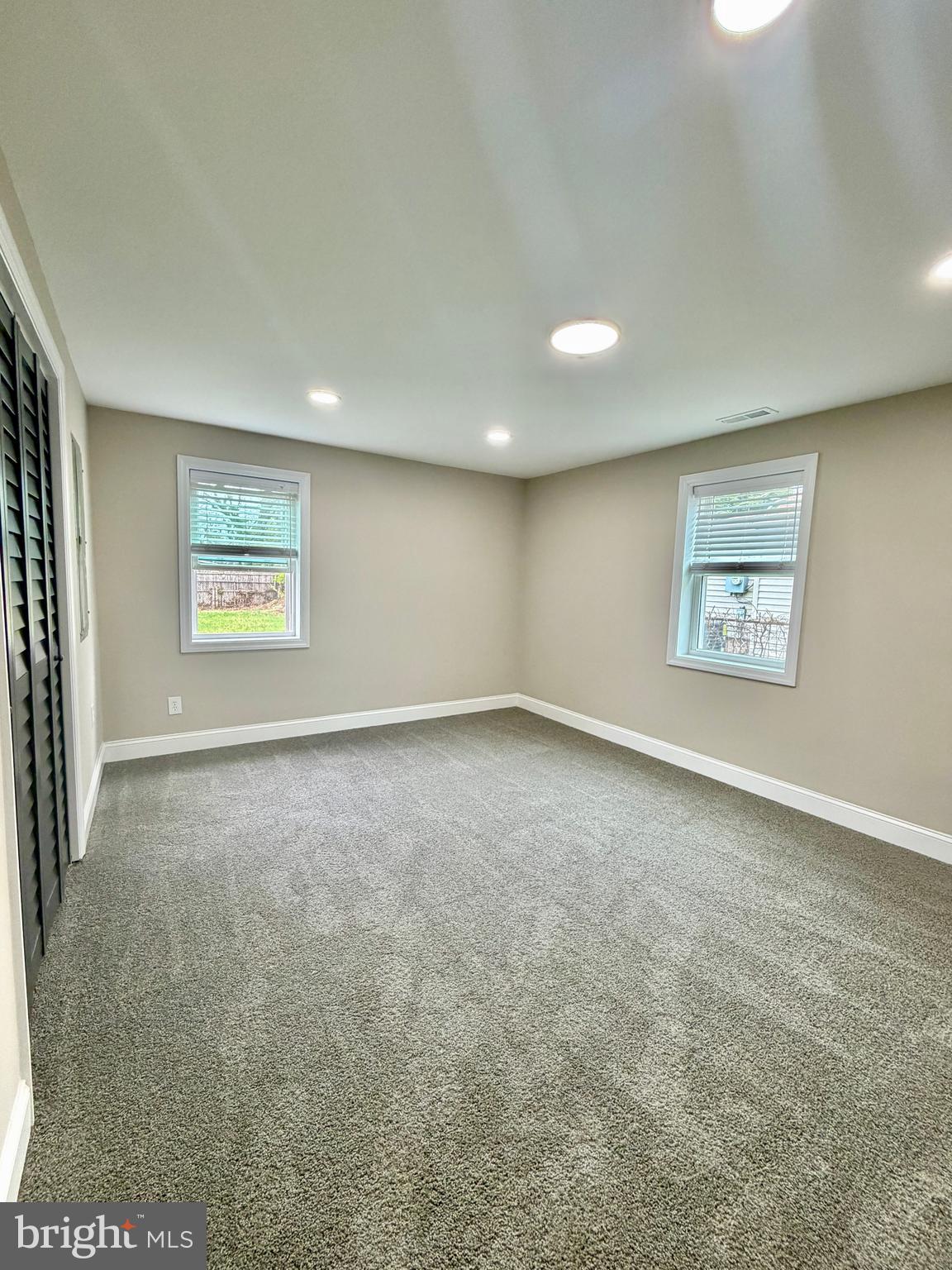 WINDER VIL - Residential