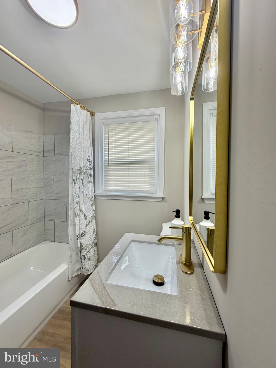 WINDER VIL - Residential