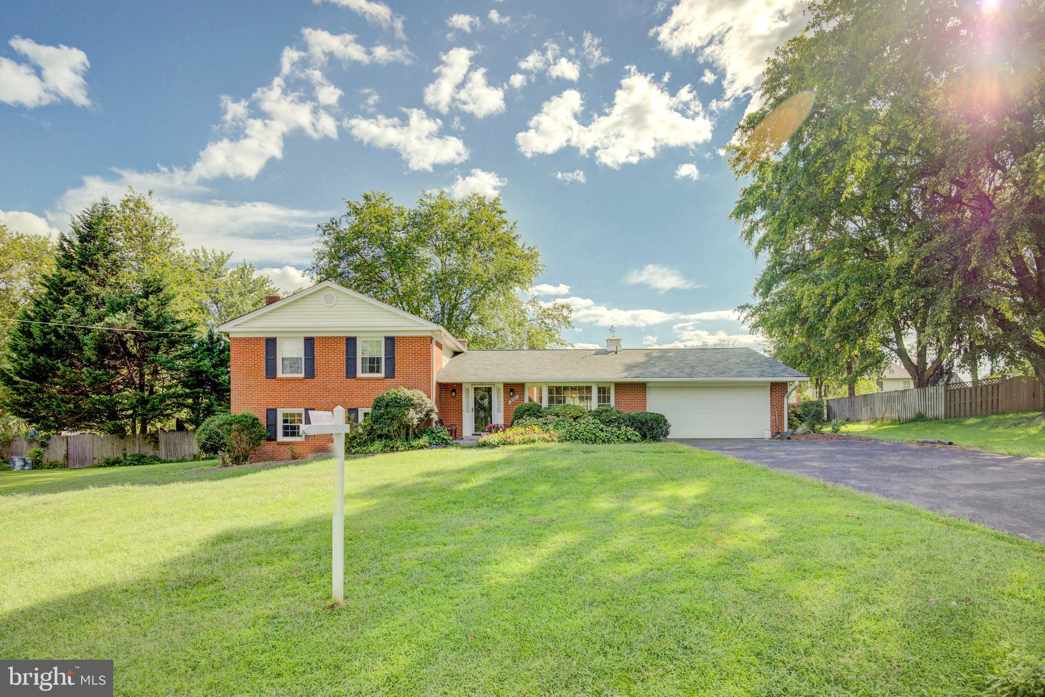 STONEGATE - Residential