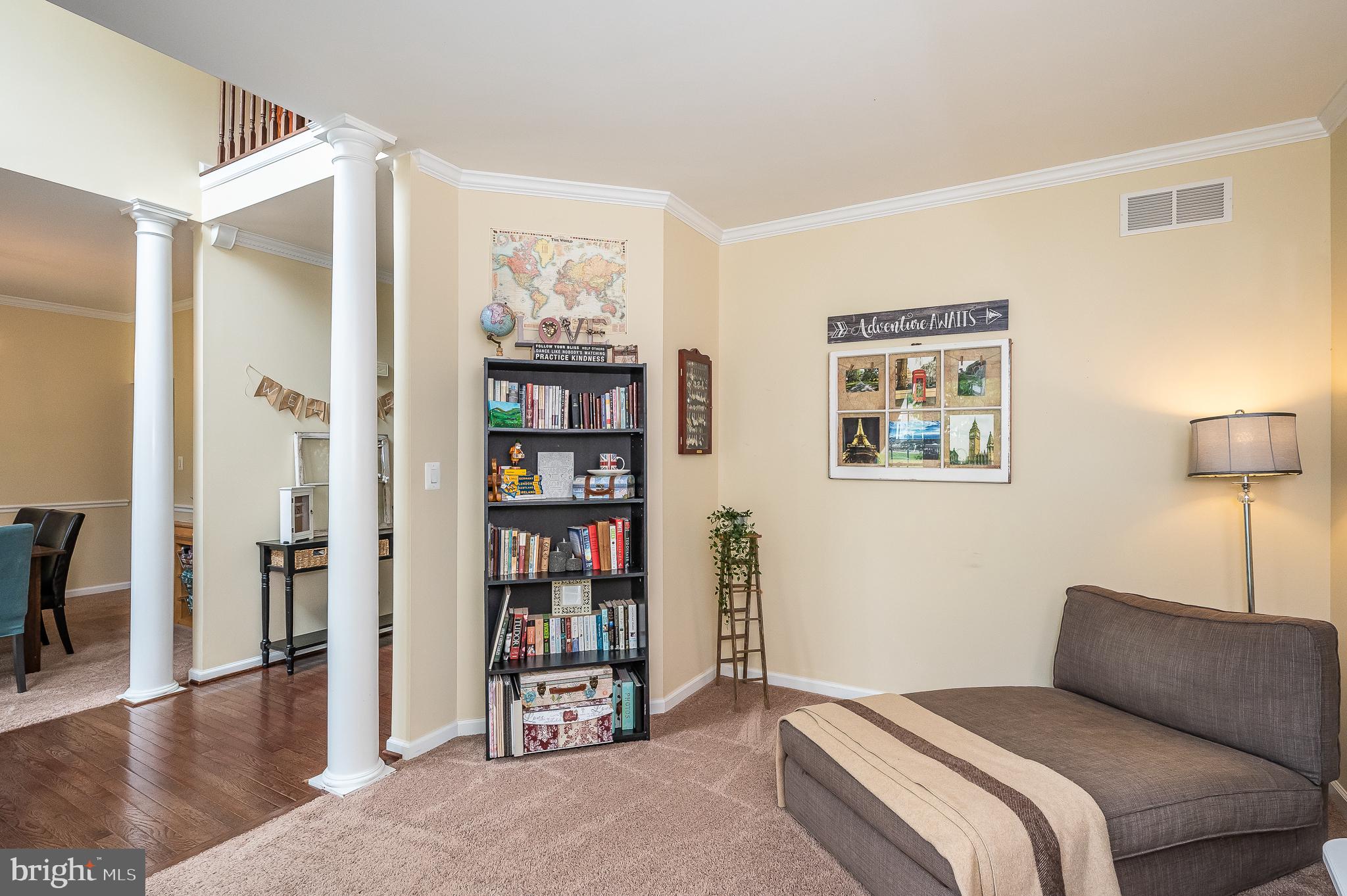 SCOTT GARDENS - Residential